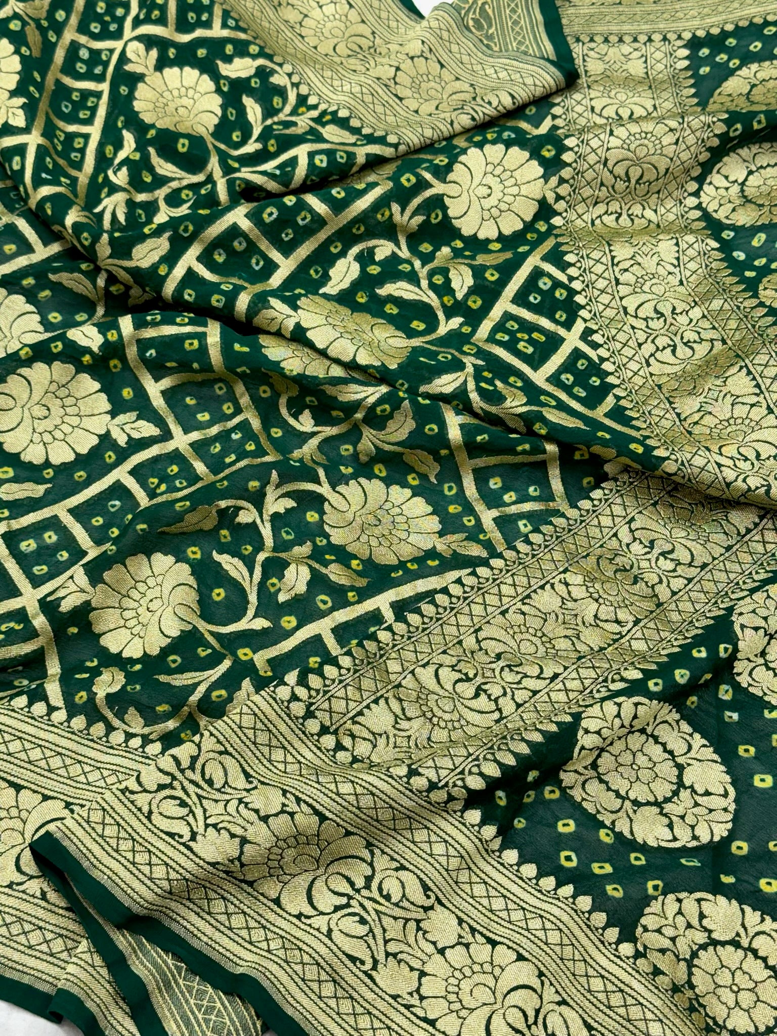 Emerald Green Pure Chiffon Georgette Banarasi Bandhej Saree