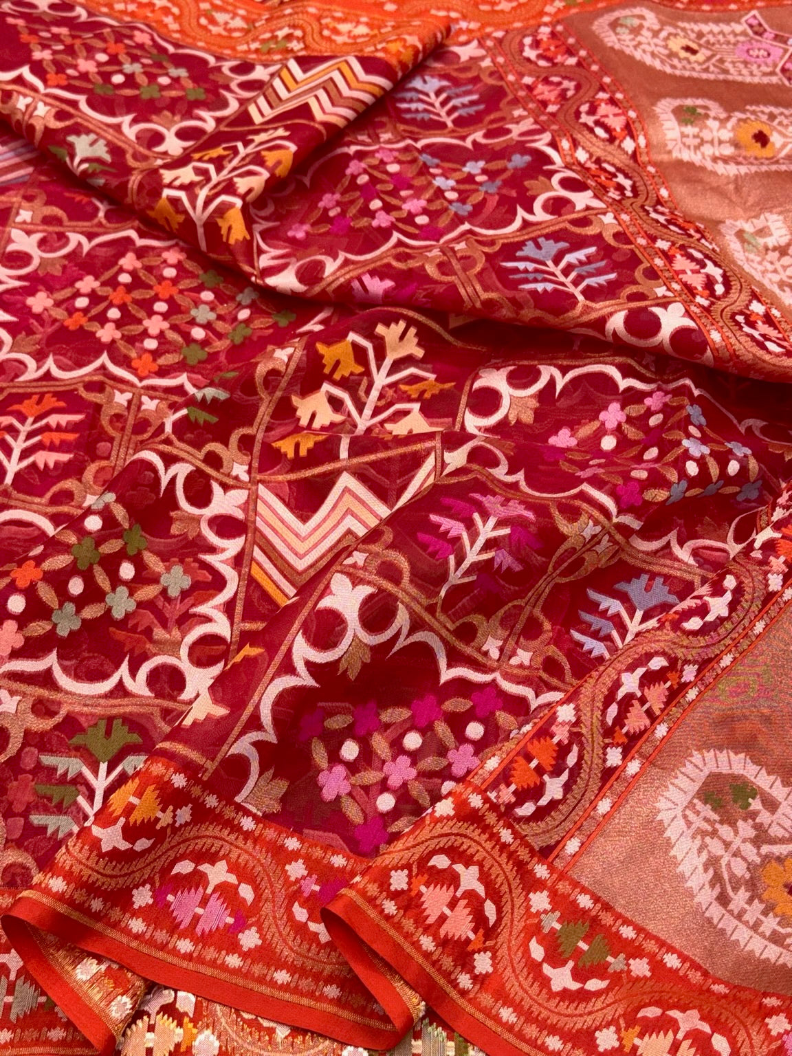 Red Pure Kora Silk Saree| Ektara Technique |Handloom Banarasi Saree