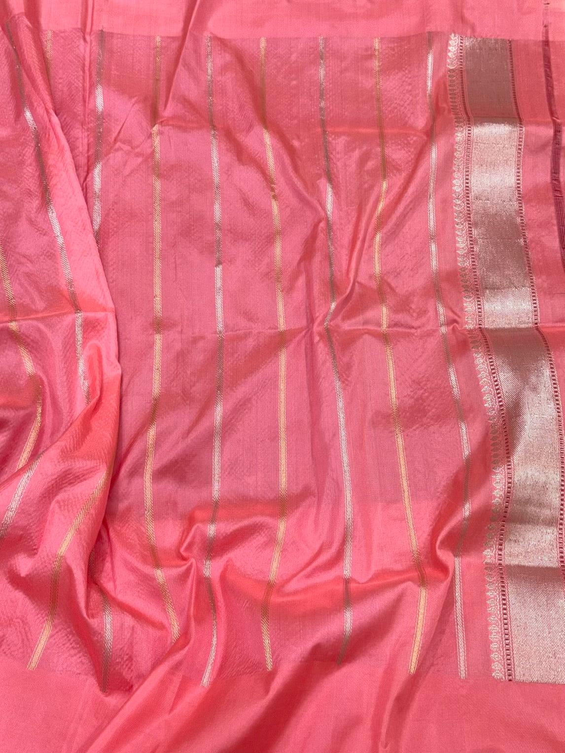 Red Pure Kora Silk Handwoven Banarasi Saree | Modern Contemporary Saree
