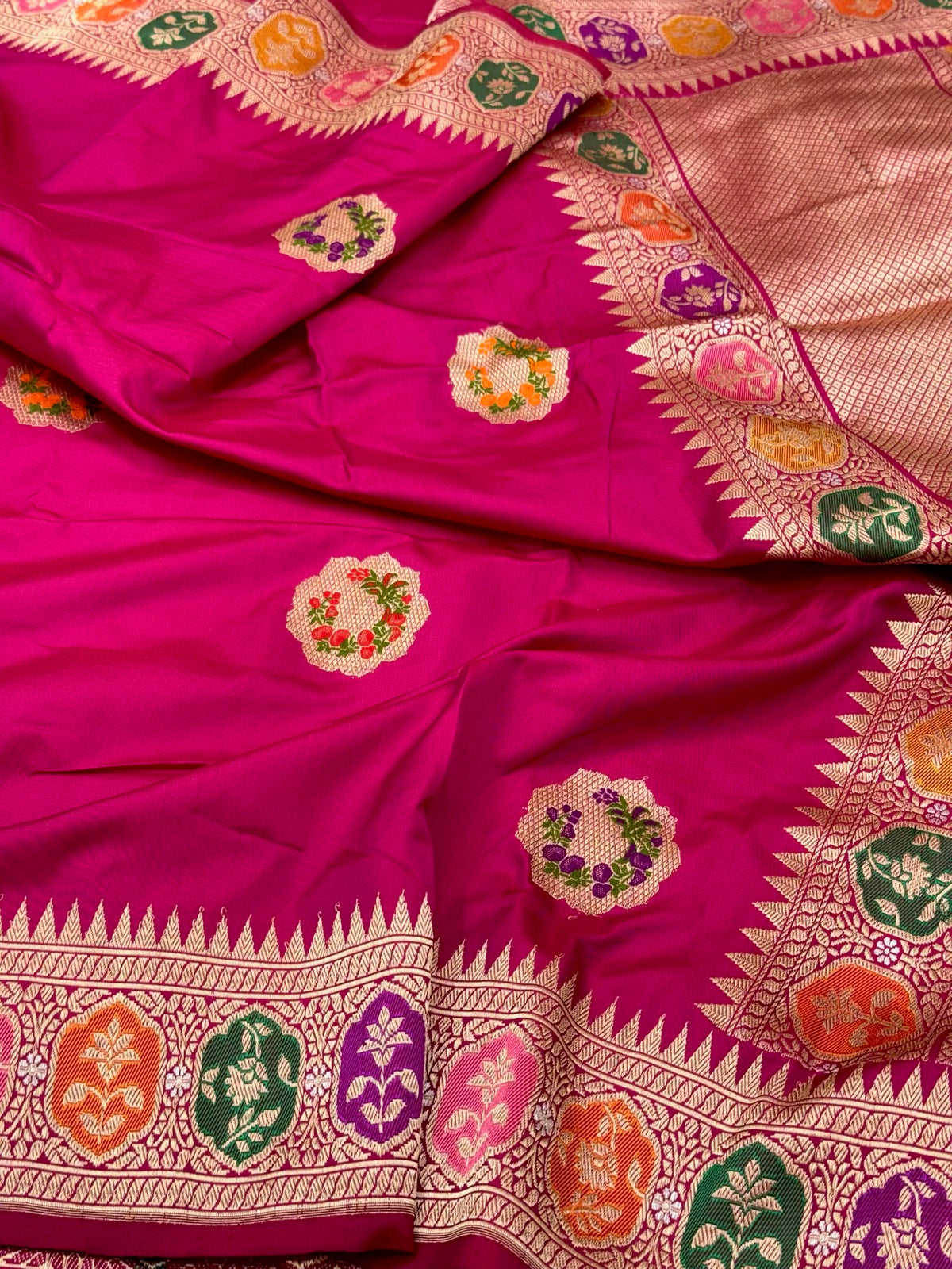 Rani Pink Pure Katan Mulberry Silk | Kadhwa Technique | Handwoven Banarasi Saree
