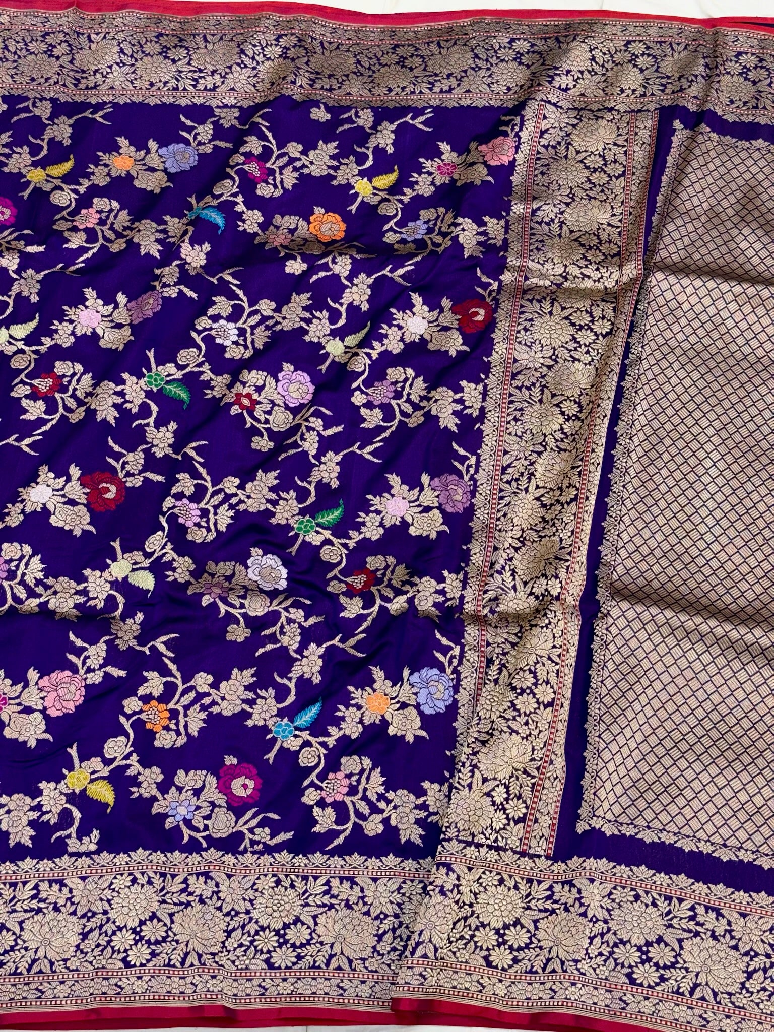 Purple Pure Double Katan Silk Handwoven Banarasi Saree | Kadhwa Technique Authentic Banarasi Saree