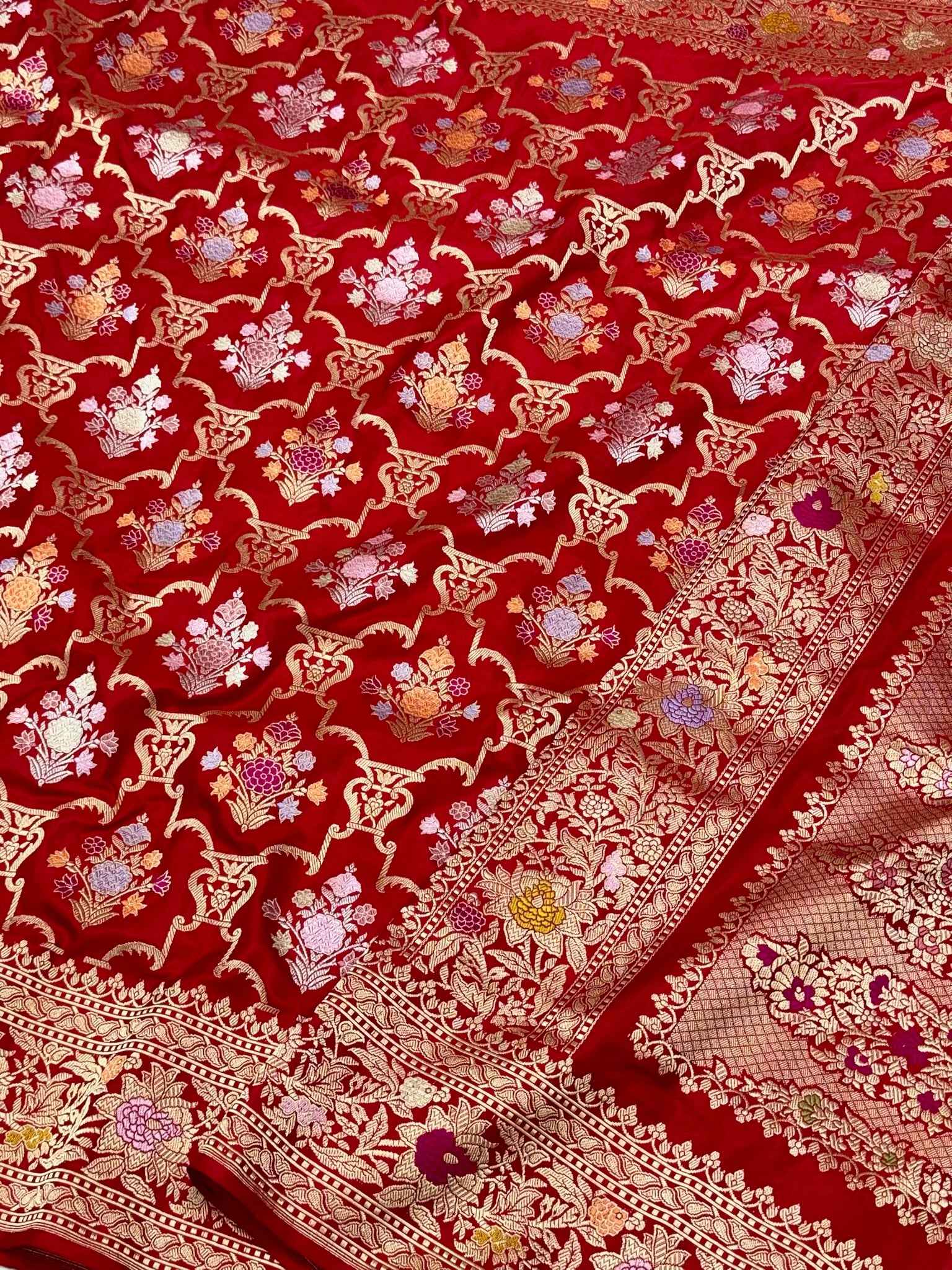 Red Pure Mulberry Silk & Pure Double Katan Silk Handwoven Premium Banarasi Saree with Kadhwa Weave