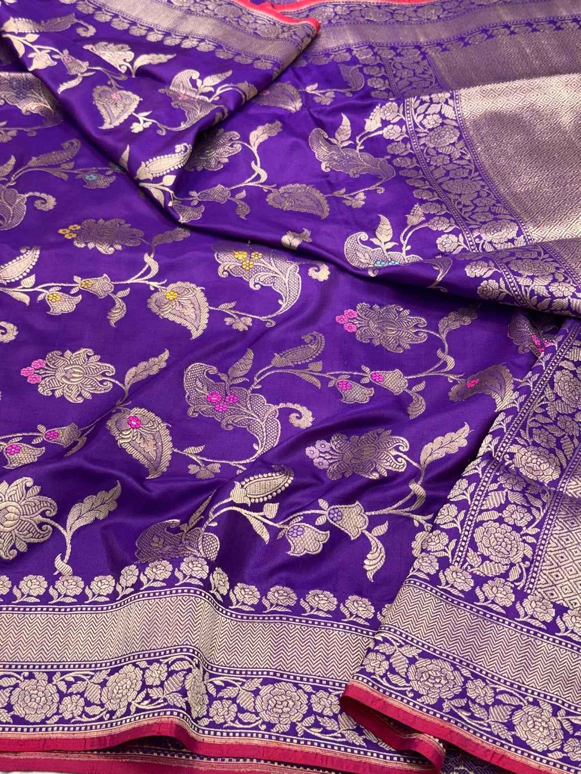 Purple Pure Katan Silk - Pure Mulberry Silk Kadhwa Technique ( Handwoven ) Banarasi Saree
