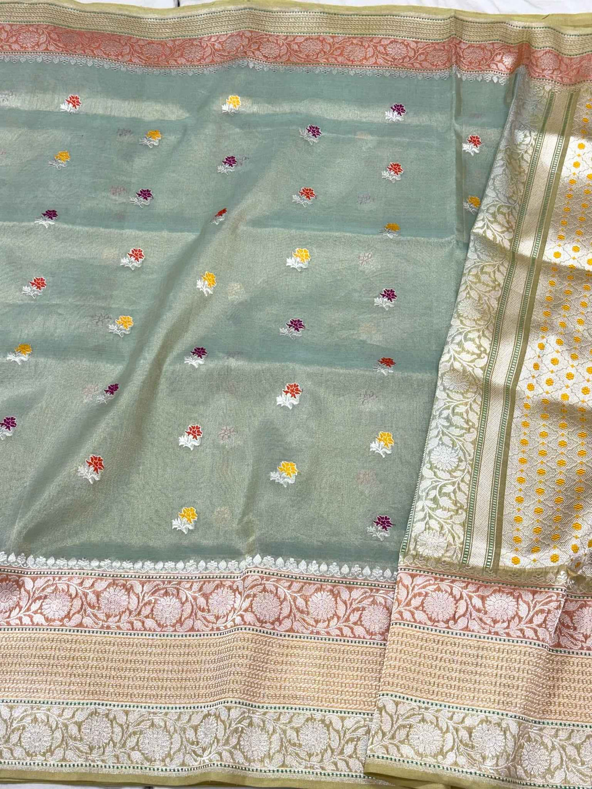 Aqua Green Handwoven | Kadhwa Technique | Banarasi Saree - Pure Kora Tissue Silk Banarasi Saree - The Luxury Drape