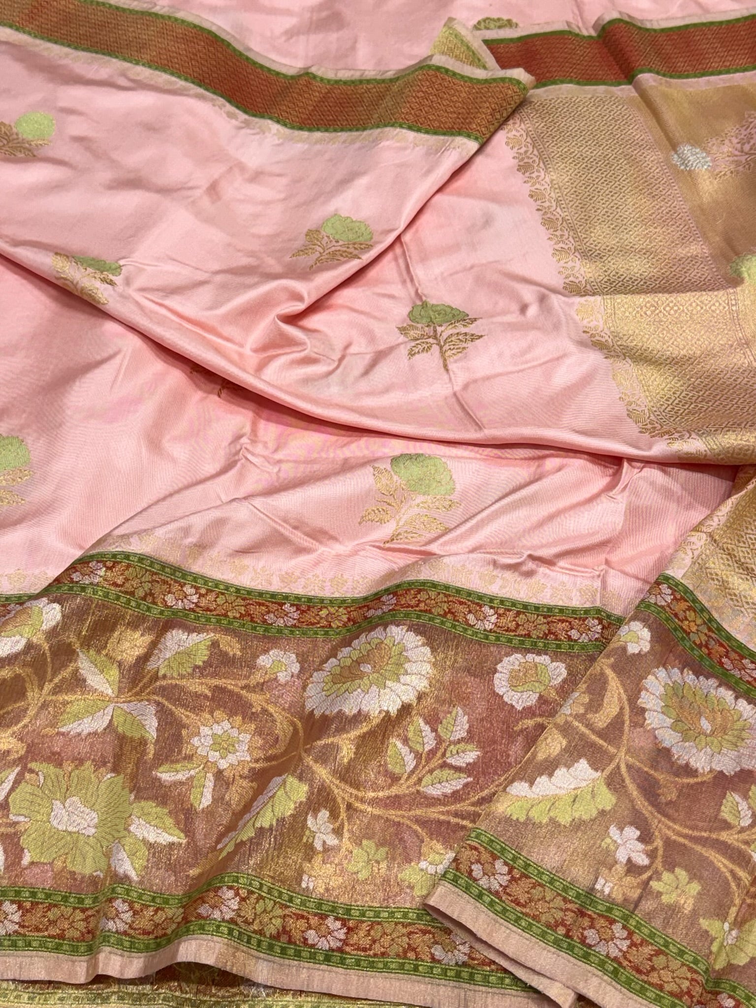 Powder Pink Pure Mulberry Katan Silk Handwoven Banarasi Saree - Where Tradition Meets Modern Grace