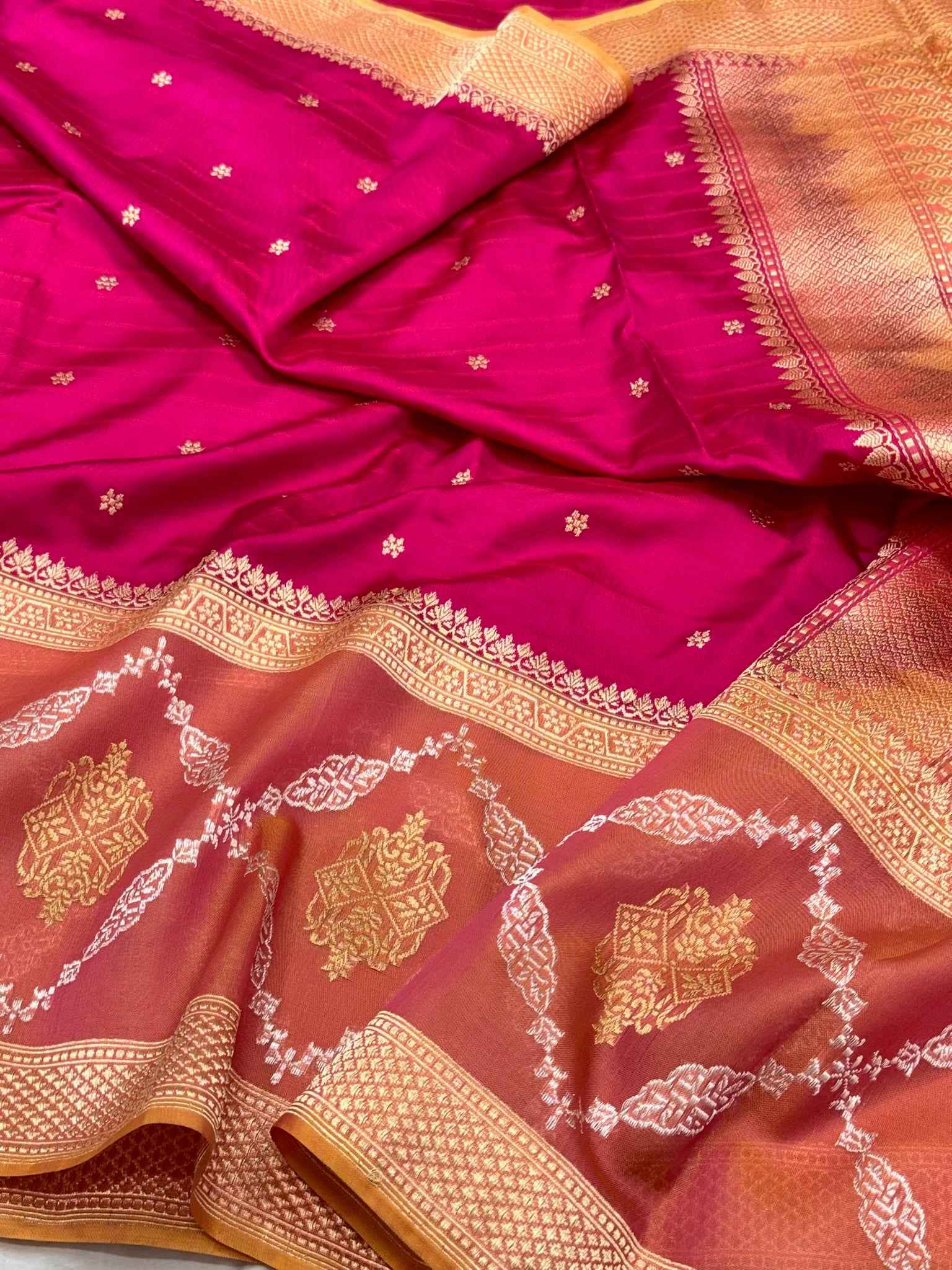 Pink Pure Mulberry Katan Silk | Ektara Kadhwa Technique | Handwoven Banarasi Saree - Contemporary