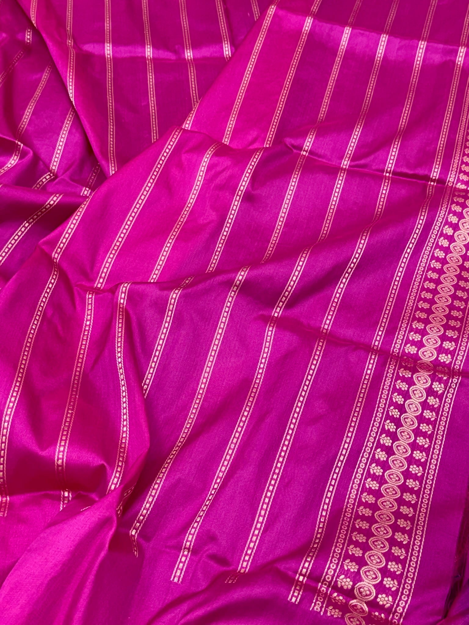 Purple Pure Mulberry Silk & Pure Katan Silk | Kadhwa Weave | Handwoven Banarasi Saree