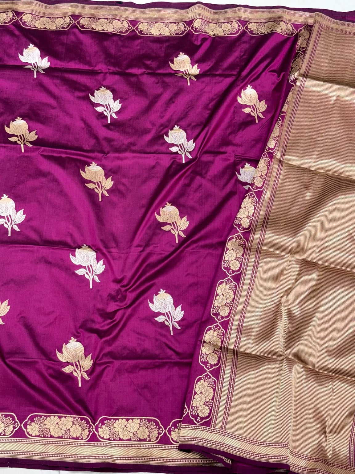 Magenta Pure Mulberry Katan Silk | Kadhwa Technique | Handwoven Banarasi Saree