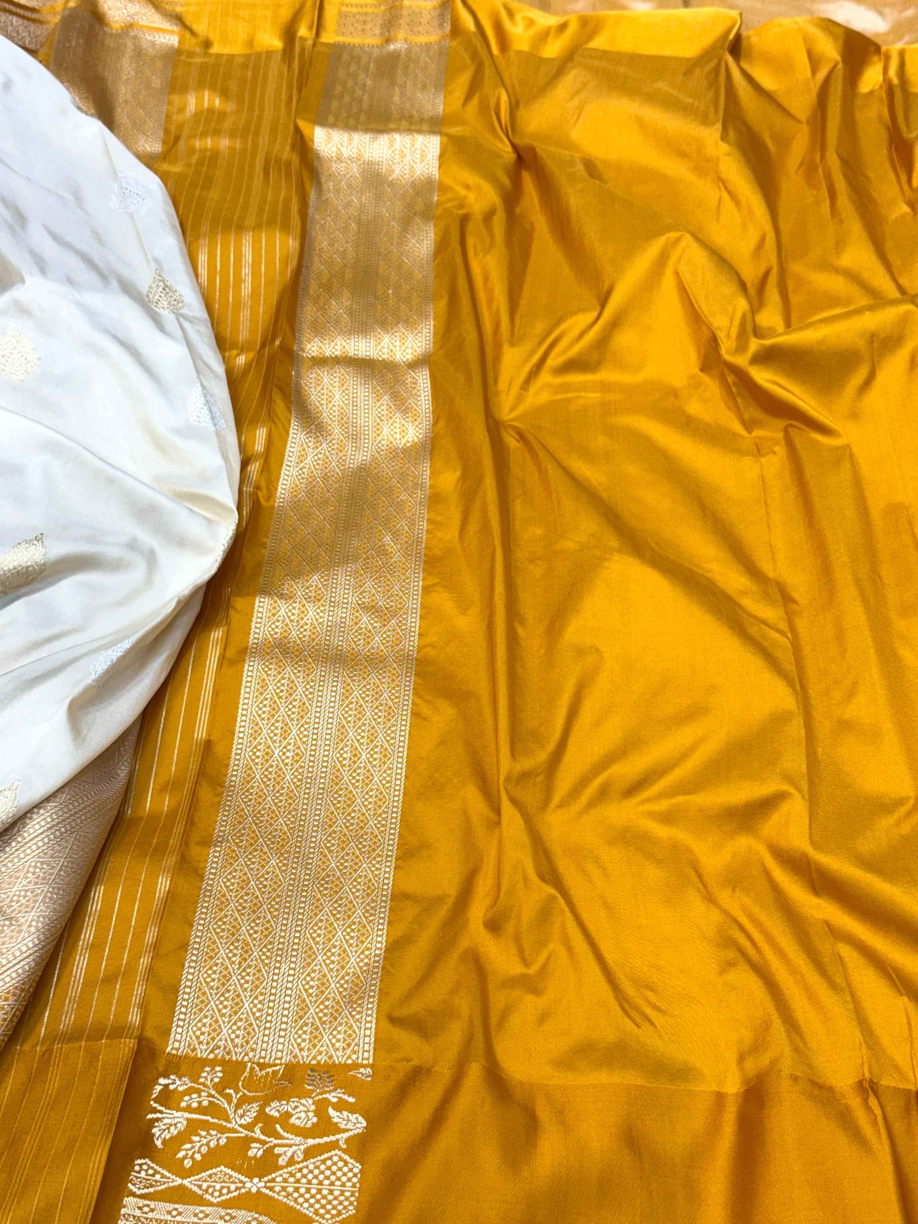 Ivory/Mustard Yellow Pure Mulberry Katan Silk & Satin border Handwoven Banarasi Saree