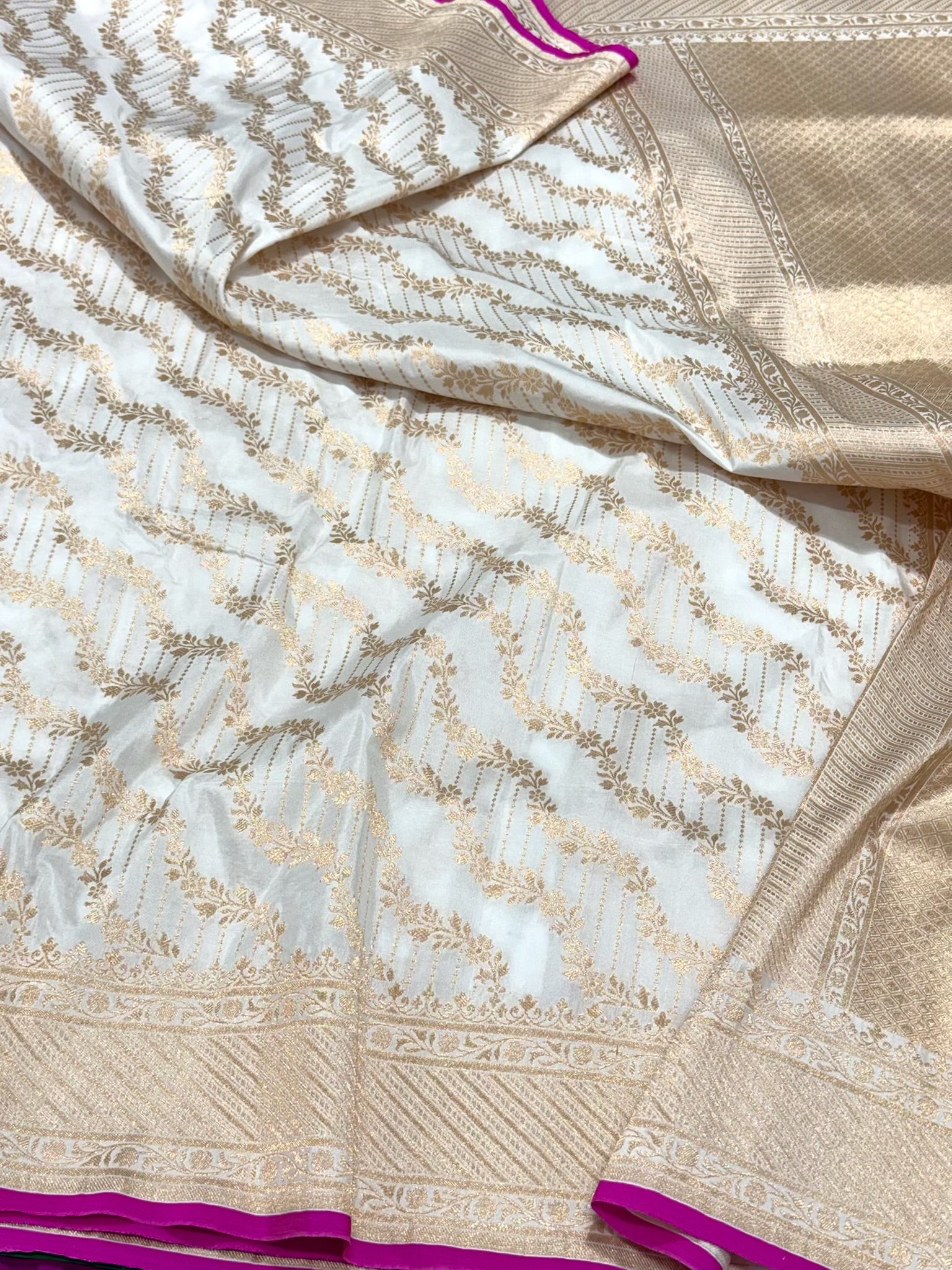 Pearl White Pure Mulberry Katan Silk - Banarasi Handloom Silk Saree