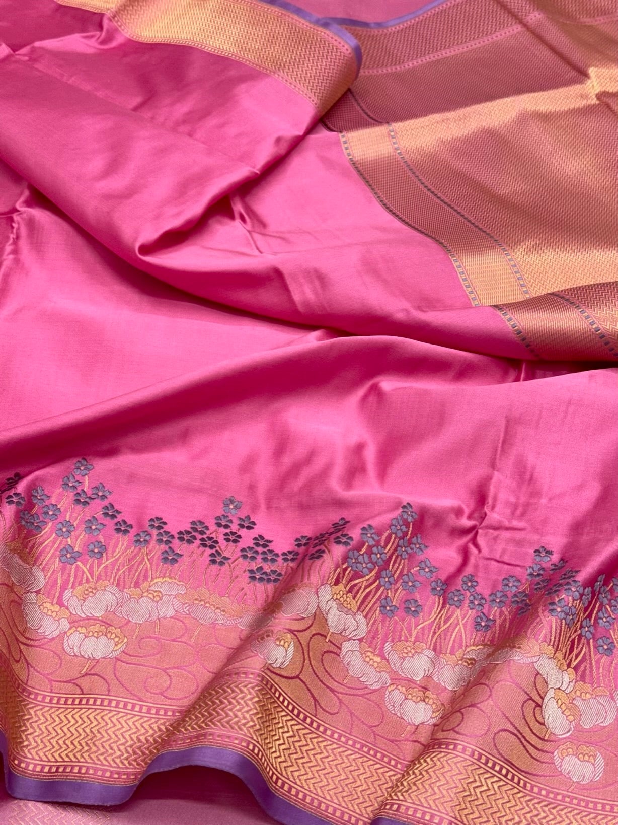 Pink Banarasi Handwoven Saree - Pure Satin Silk Kadhwa Weave Contemporary Banarasi Saree