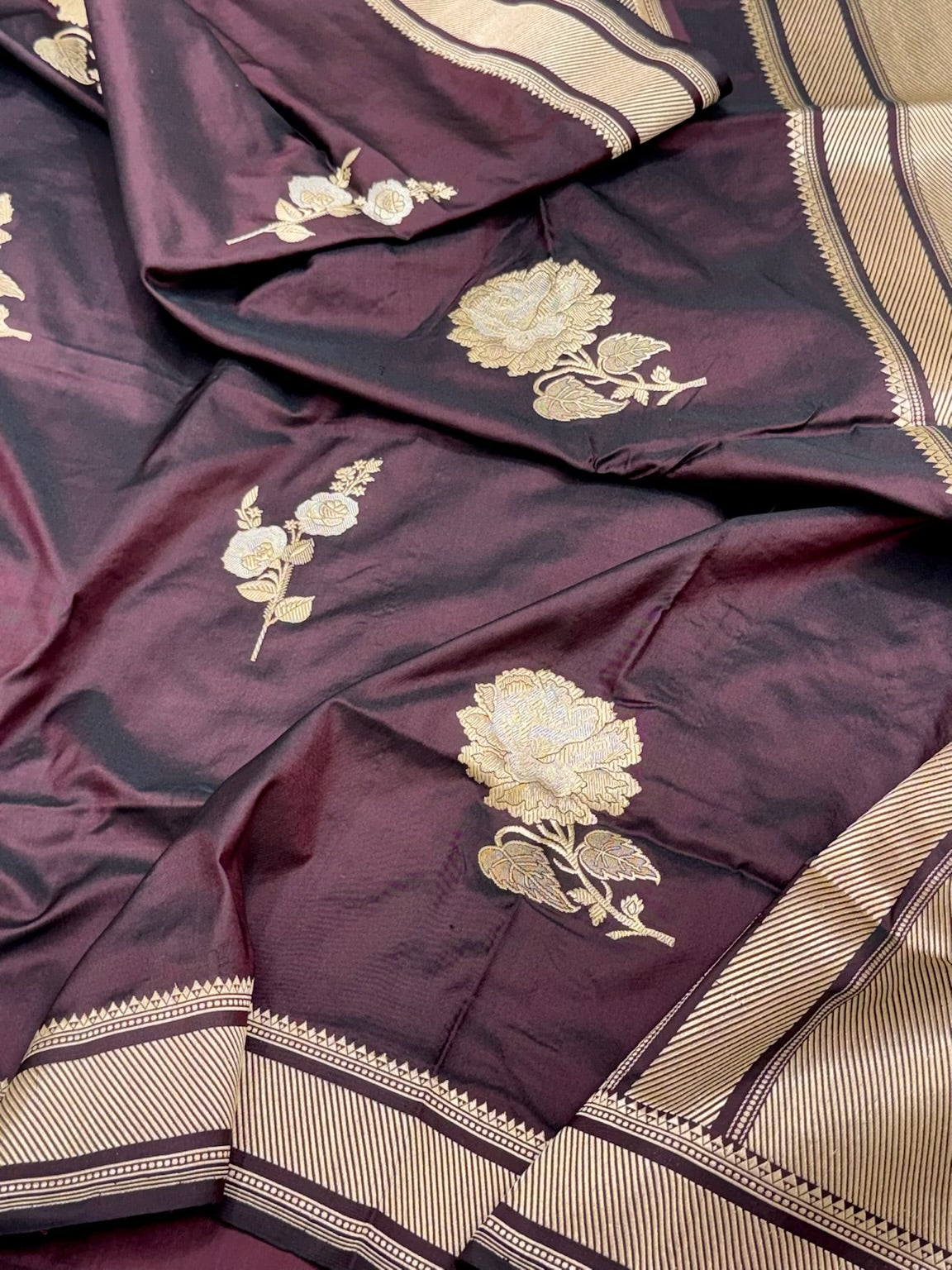 Wine Pure Katan Mulberry Silk Handwoven Modern Banarasi Saree With Kadhwa Artistry