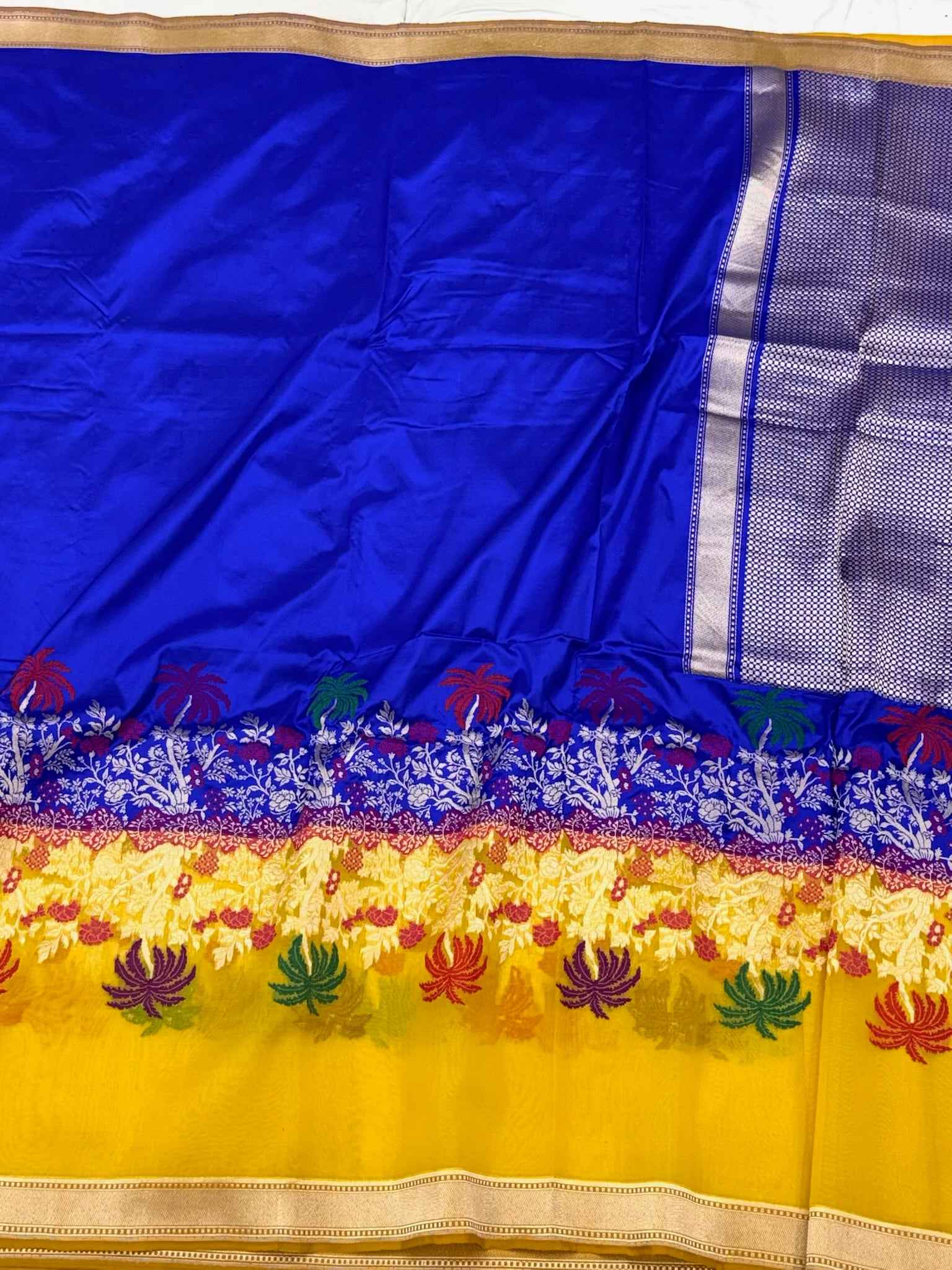 Blue Modern Banarasi Handwoven | Kadhwa Technique | Pure Mulberry Katan Silk Contemporary Saree With Kora Border
