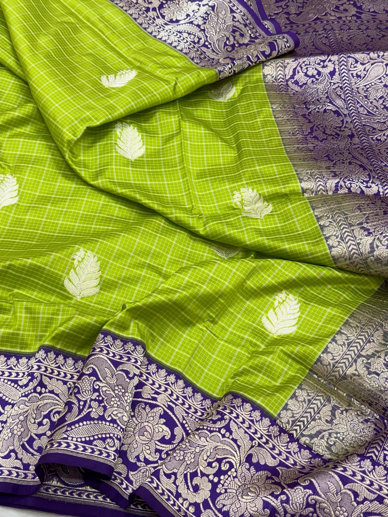 Green Handwoven Banarasi Checks Saree | Pure Mulberry Katan Silk - Contemporary Kadhwa Banarasi Saree