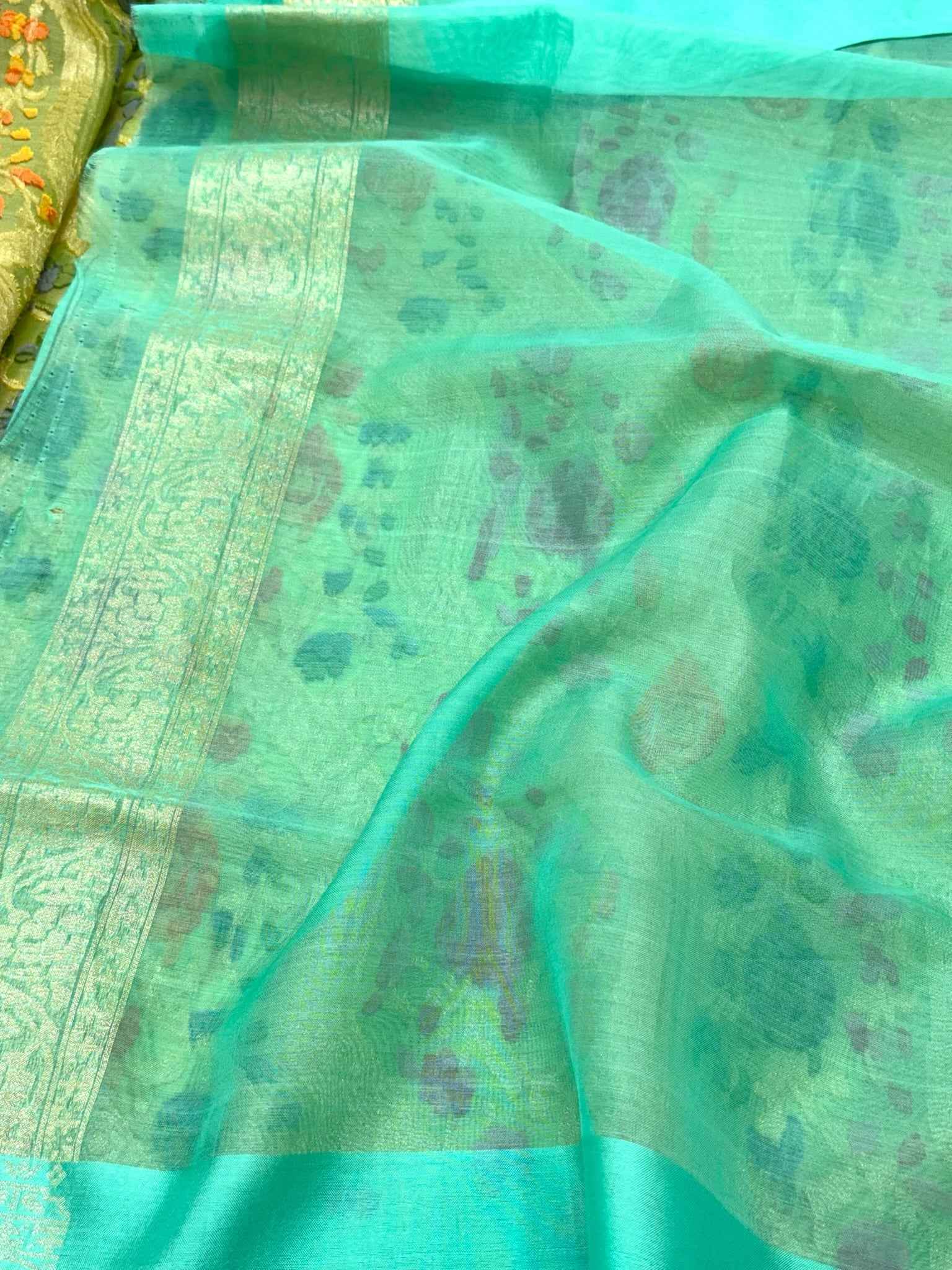 Pista Green Pure Kora Mulberry Silk Ektara Weave Jamdani Handloom Banarasi Saree