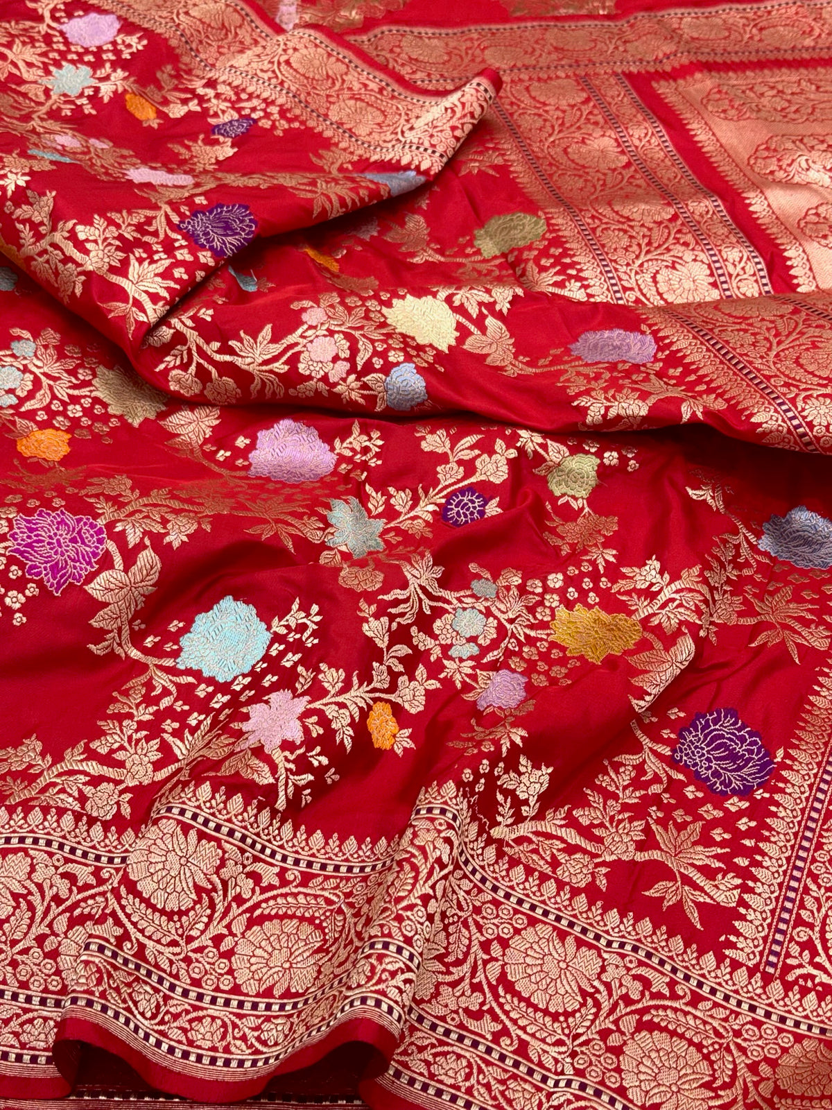 Red Handwoven Banarasi | Kadhwa Technique | Pure Double Katan Mulberry Silk Saree - A New Era Of Elegance