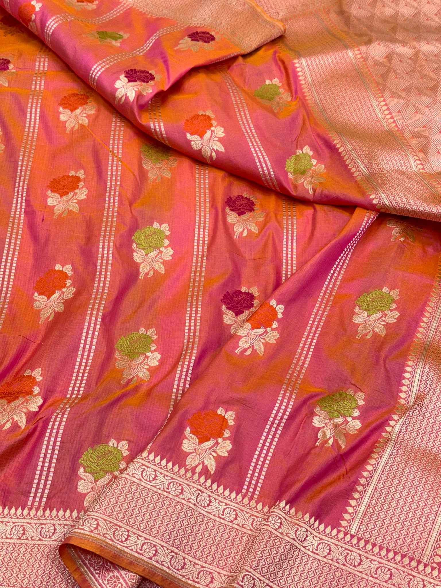 Orangish Pink Pure Mulberry Katan Silk Handloom Banarasi Saree