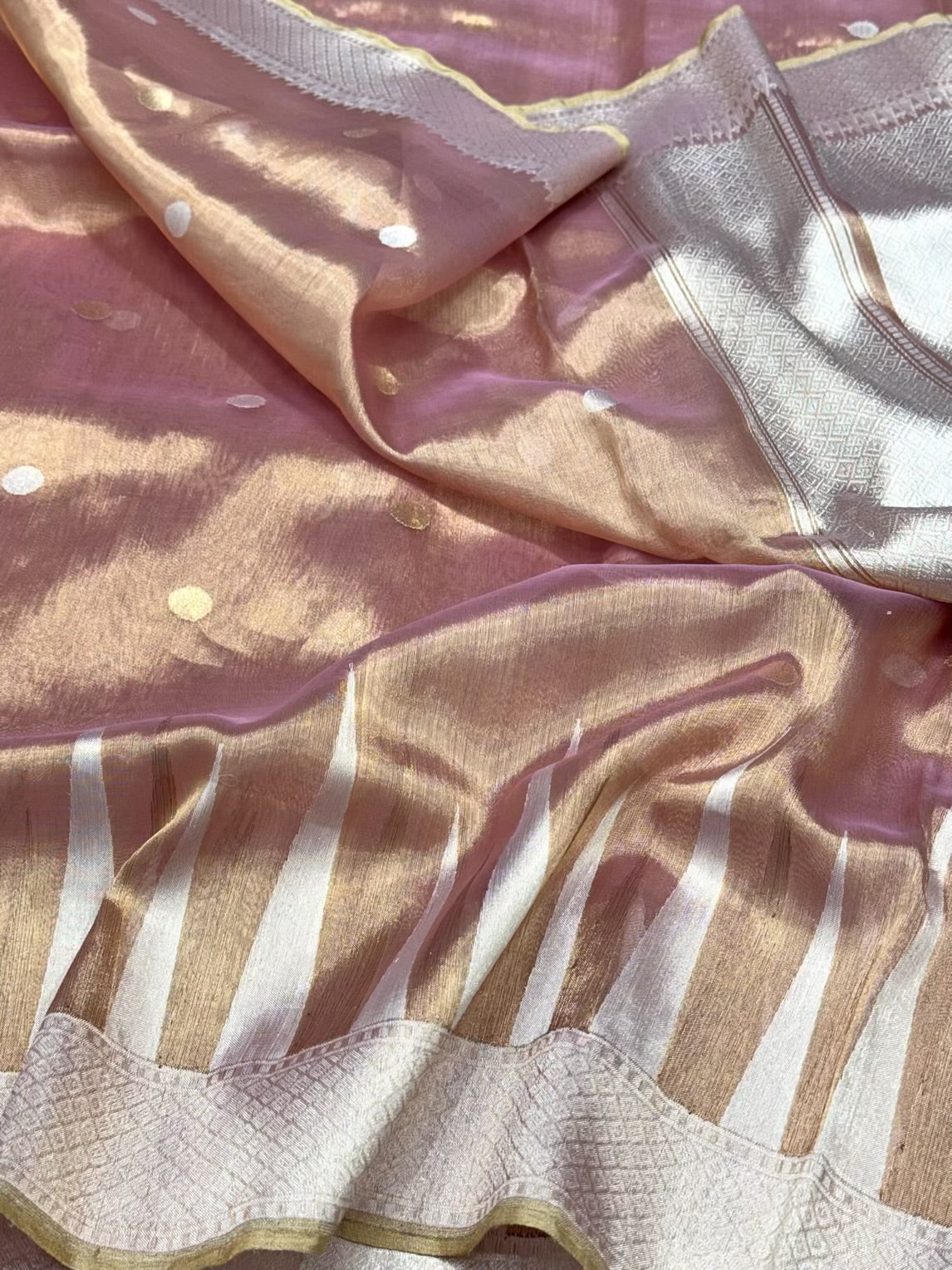 Dusty Rose Gold Pure Tissue Silk Saree - Kadhwa Tecnique | Pure Kora Silk Handwoven Banarsi Saree