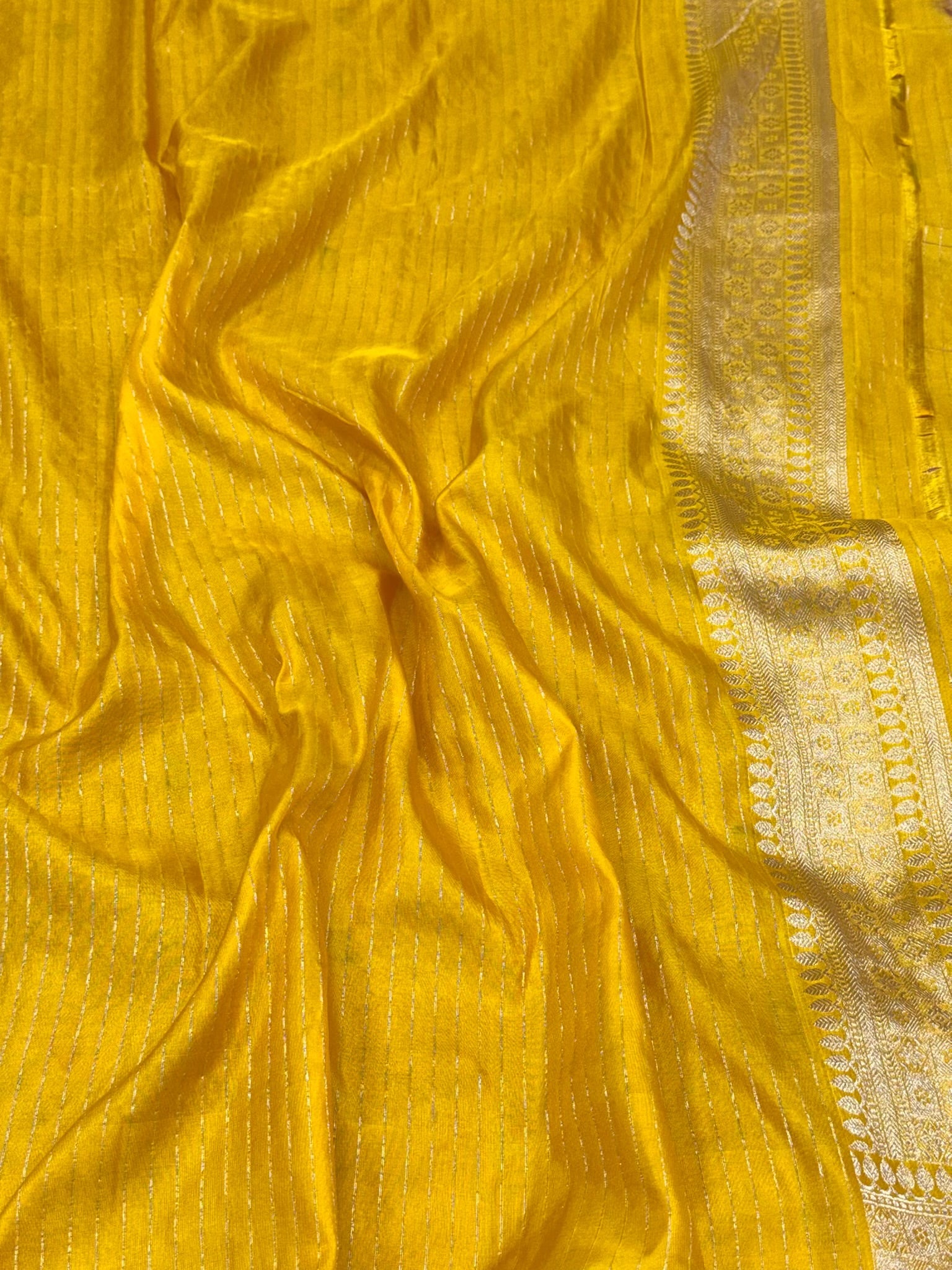 Lilac Pink/Mustard Yellow Pure Katan Mulberry Silk Handloom Banarasi Saree - The Modern Royal