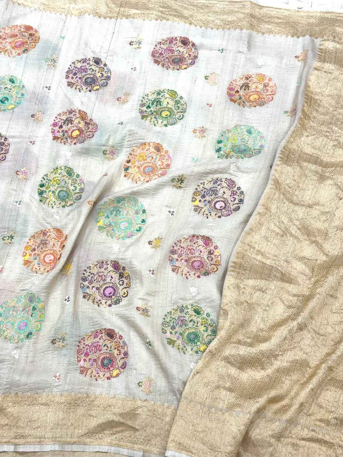 Natural Ivory Pure Tussar Georgette Silk - Kadhwa Technique Modern Masterpiece Banarasi Saree