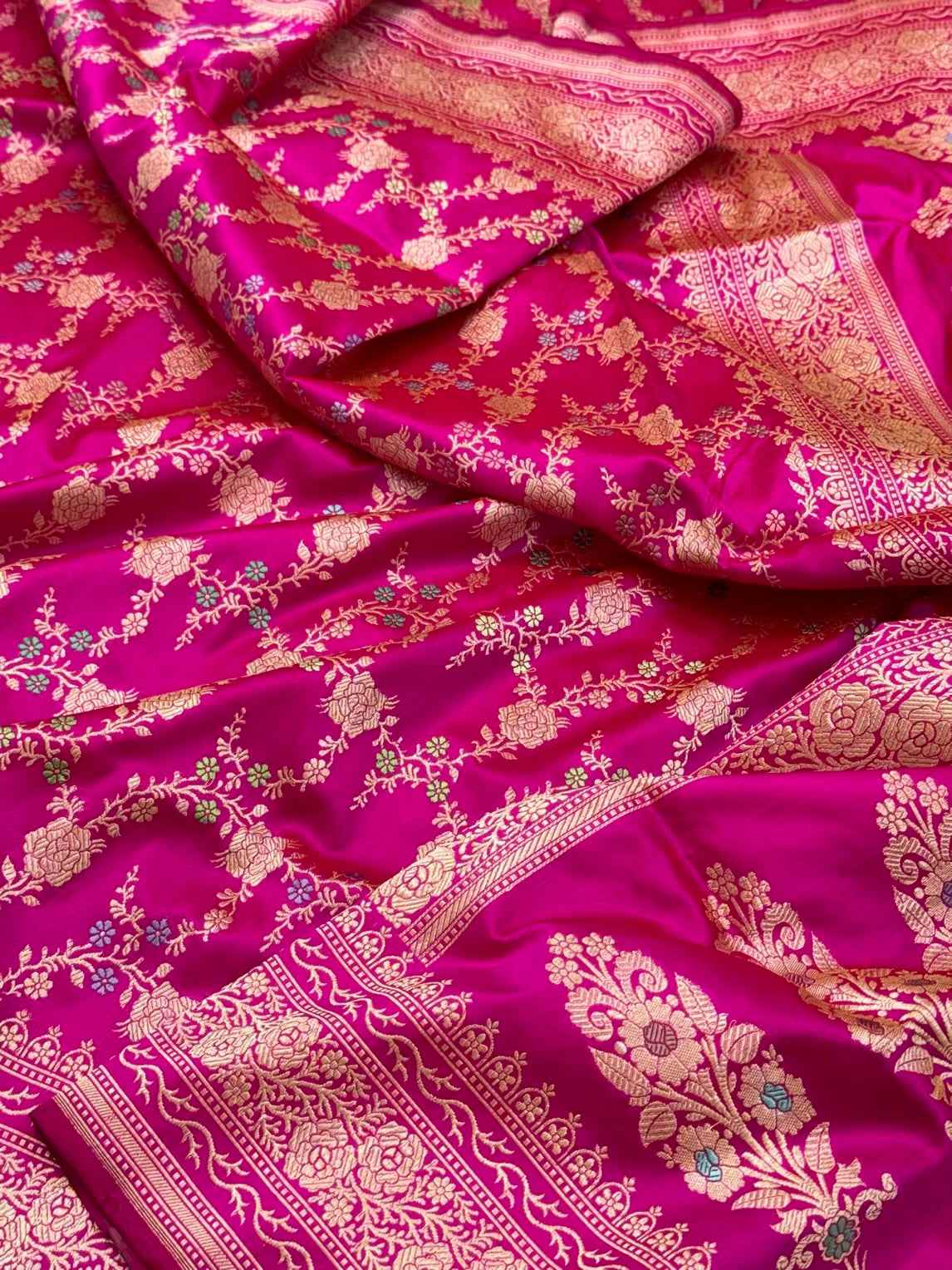 Rani Pink Pure Katan Silk Saree | Kadhwa Technique | Pure Mulberry Silk Handwoven Banarasi Silk Saree