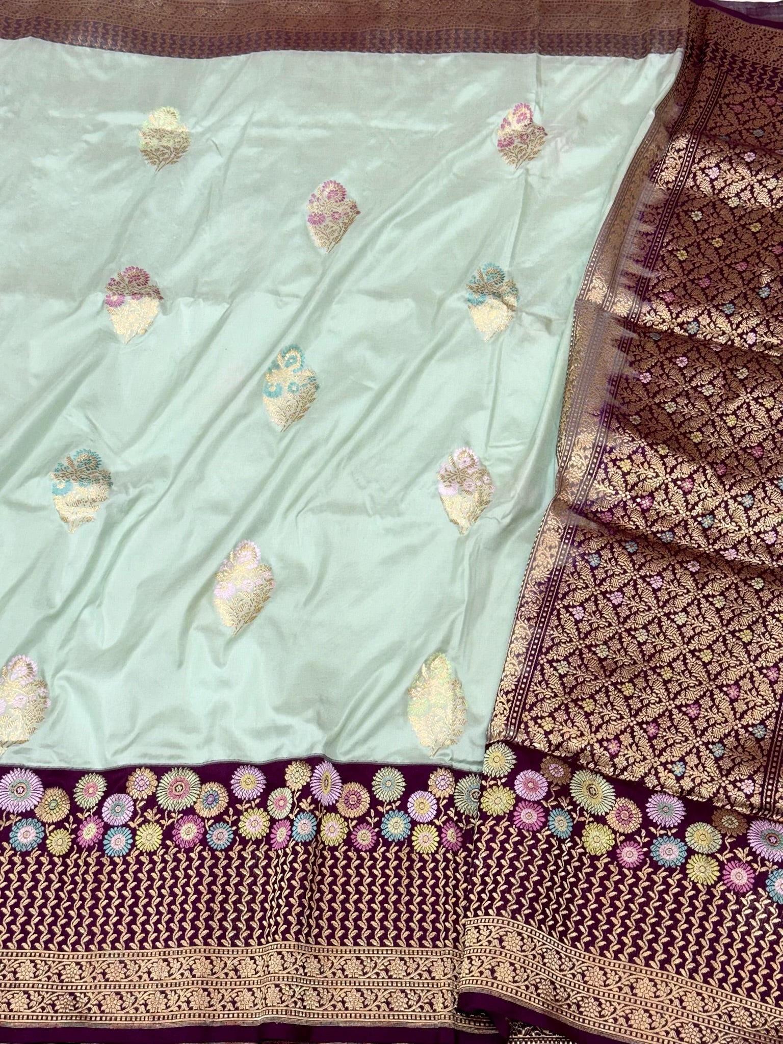 Pastel Sea Green Pure Katan Mulberry Handwoven Banarasi Saree | Kadhwa + Kadhiyal Skirt Border