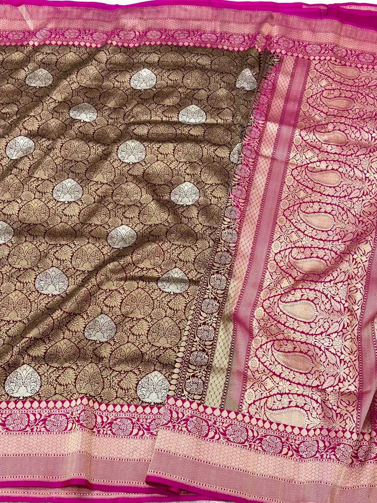Brown Banarasi Handwoven Brocade Saree | Pure Katan Mulberry Silk Banarasi Saree - Kadhwa Weave