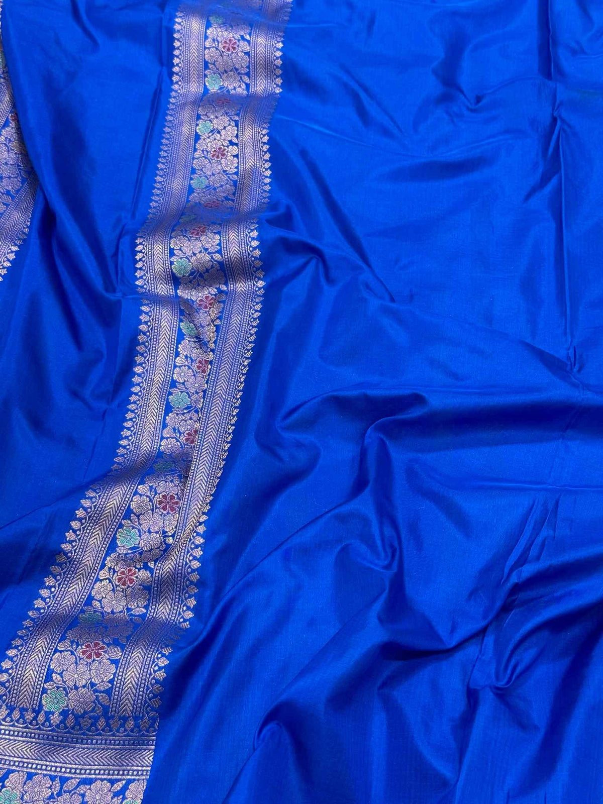 Royal Blue Pure Mulberry Katan Silk Handloom Banarasi Brocade Saree - Authentic Banarasi Saree