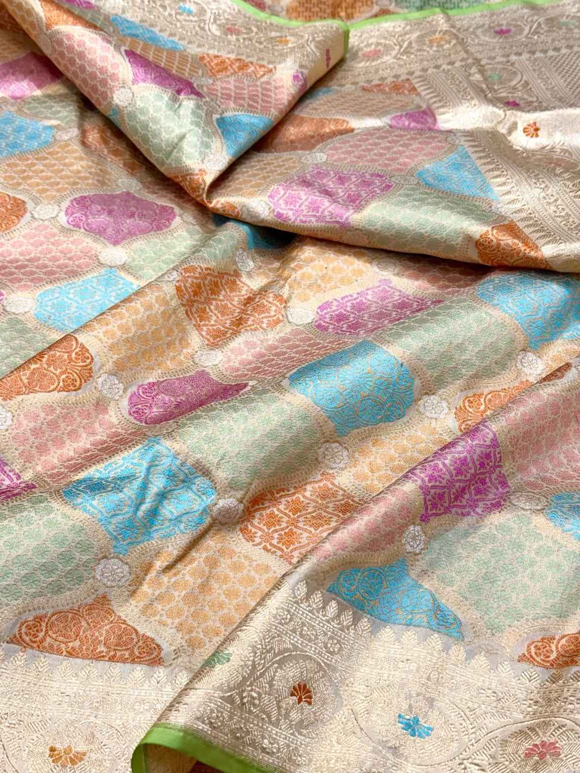 Ivory Handwoven Pure Banarasi Rangkaat Saree - 100% Pure Mulberry Katan Silk | Rangkaat Technique | Exclusive Banarasi Saree