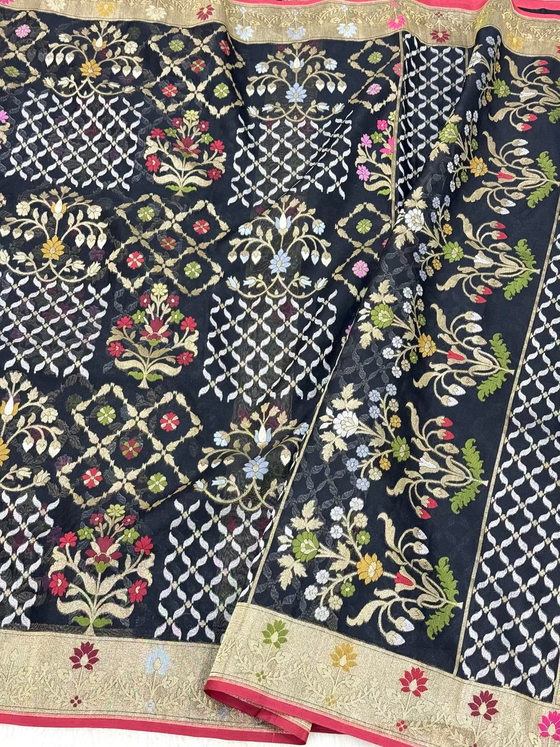 Matte Black Pure Mulberry Kora Organza Silk Jamdani Handwoven Banarasi Saree