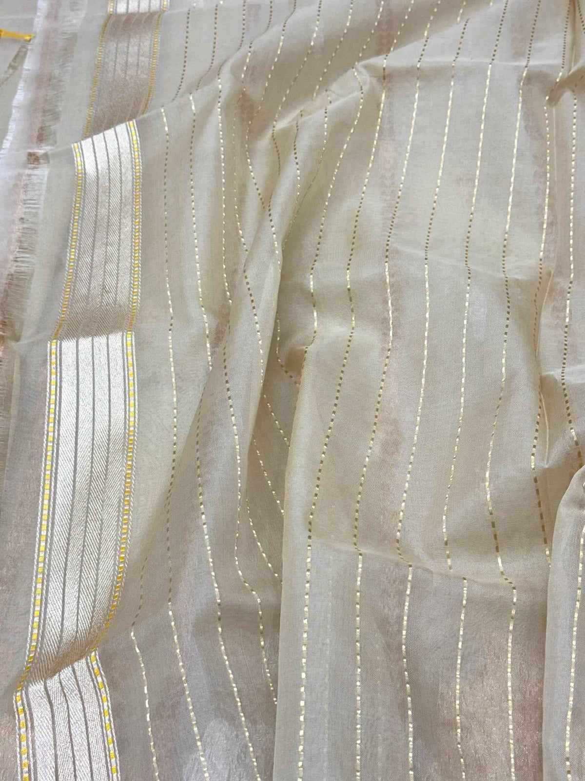 Beige Pure Kora & Mulberry Silk Handwoven Banarasi Saree - Traditional Kadhwa Ektara Technique