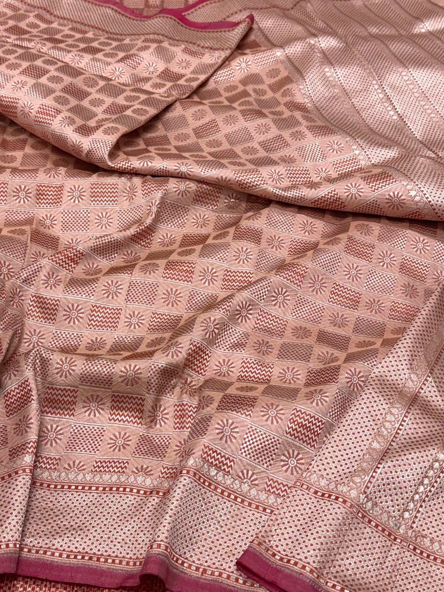 Dusty Peach Pure Katan Mulberry Silk Handloom Authentic Banarasi Brocade Saree