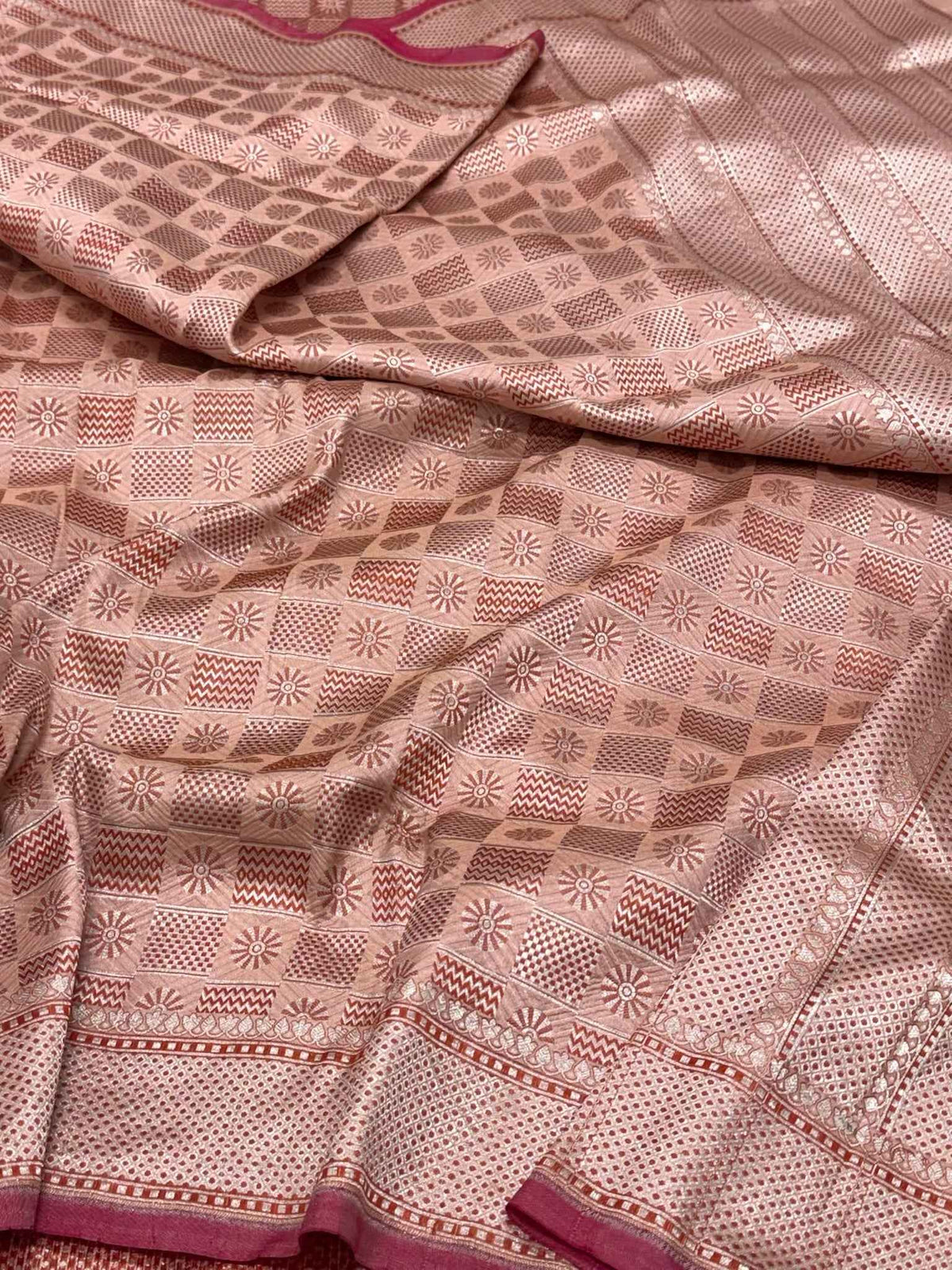 Dusty Peach Pure Katan Mulberry Silk Handloom Authentic Banarasi Brocade Saree