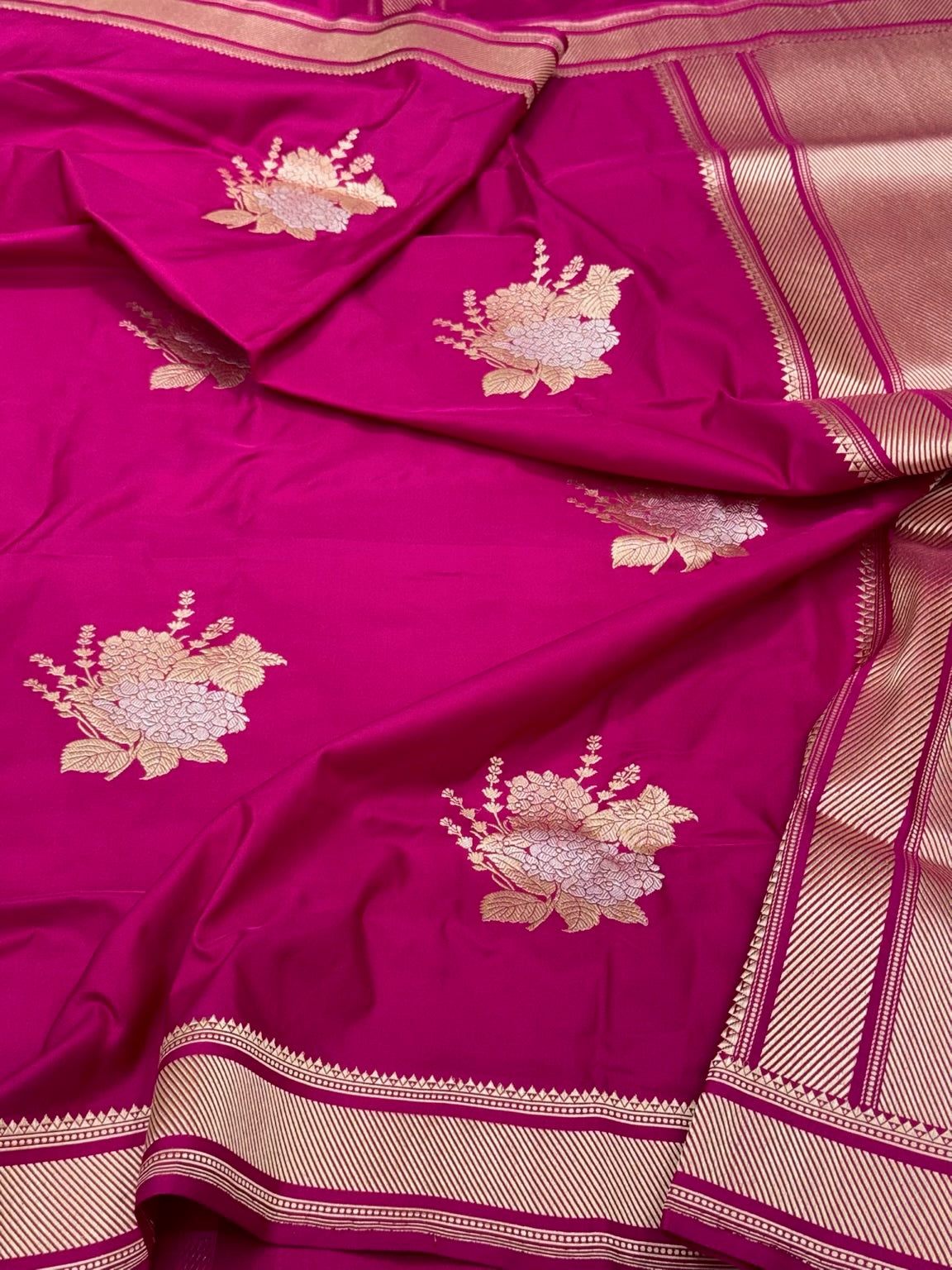 Rani Pink Pure Mulberry Katan Silk Banarasi Saree - Traditional Handwoven Kadhwa Weave