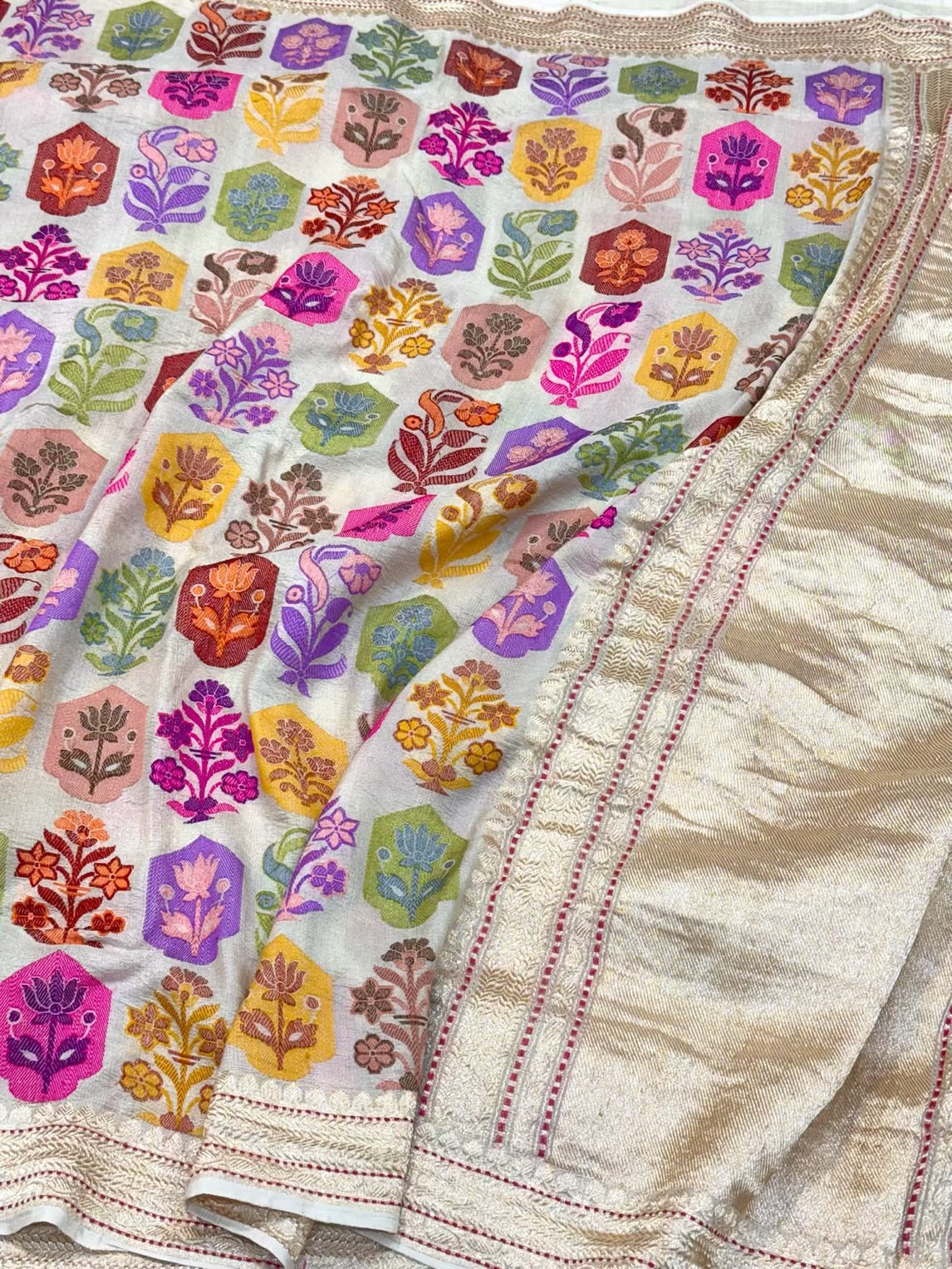 Ivory Pure Tussar Georgette Silk Handwoven Banarasi Saree | Kadhwa Technique Banarasi Masterpiece Handwoven Silk Saree