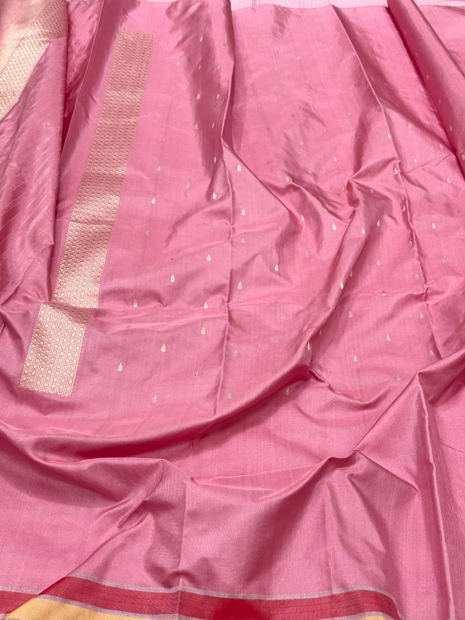 Pink Pure Mulberry Katan Silk Handwoven Banarasi Saree - Modern Contemporary Saree