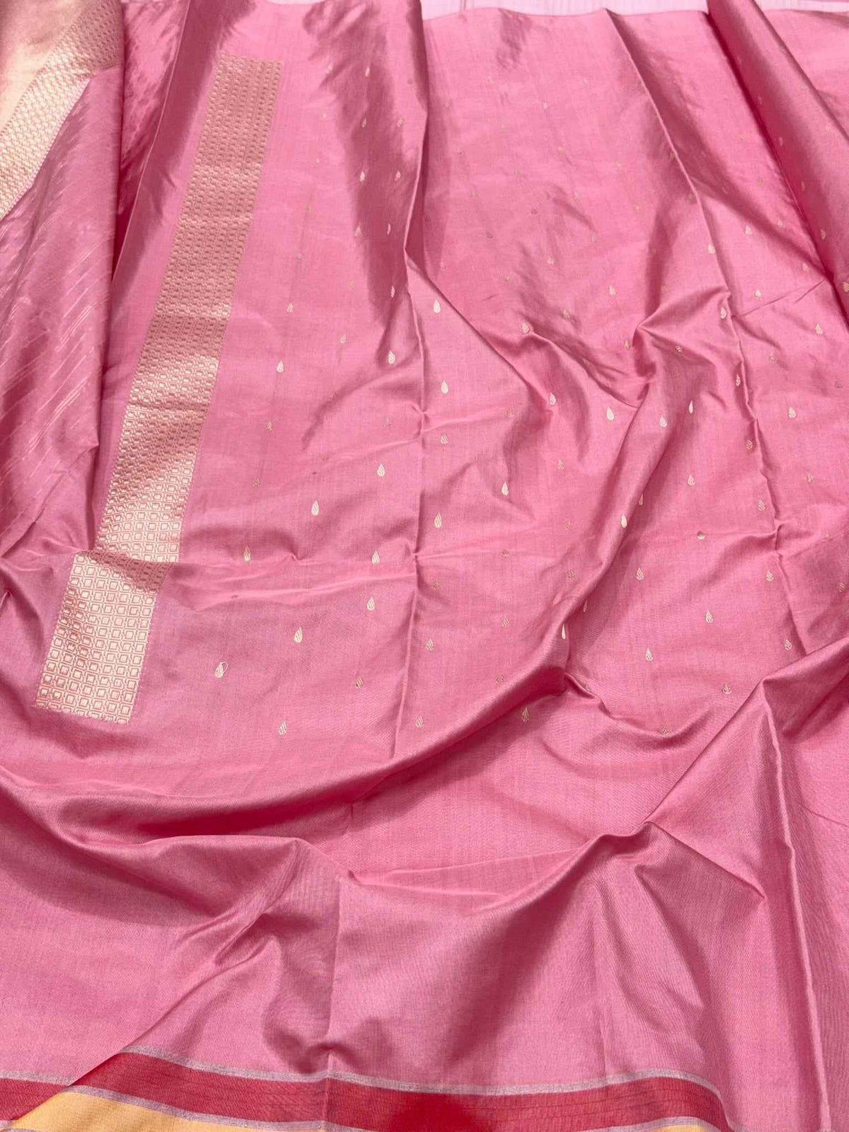 Pink Pure Mulberry Katan Silk Handwoven Banarasi Saree - Modern Contemporary Saree