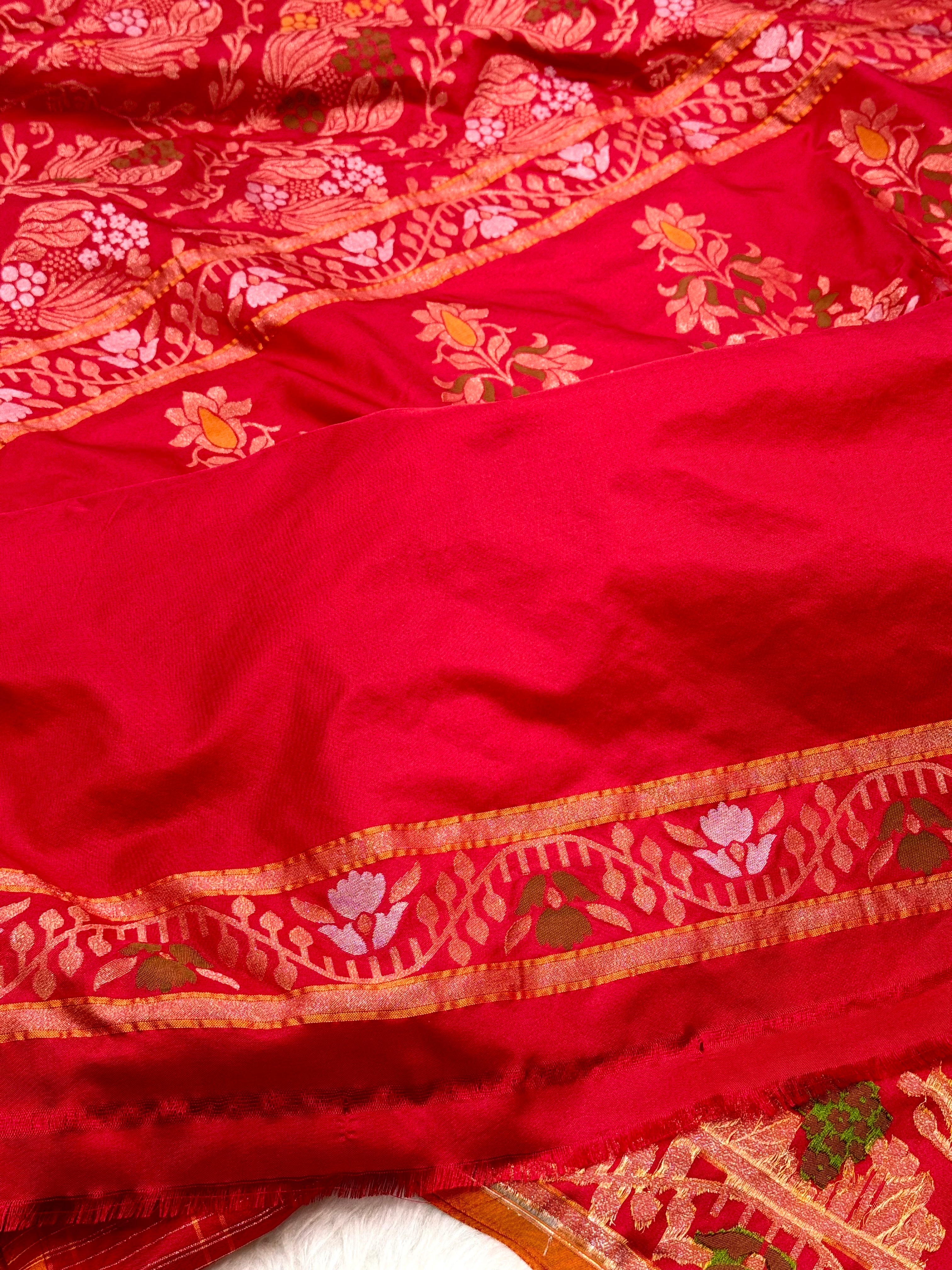 Red Pure Katan Silk Jamdani Handwoven Banarasi Saree |Ektara Weave|