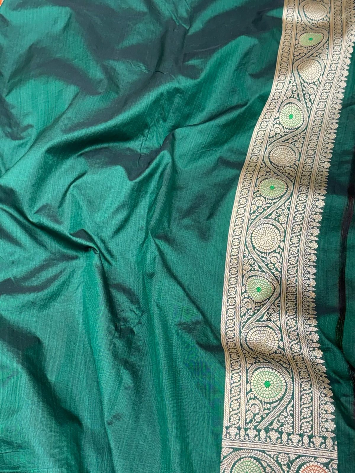 Bottle Green Pure Katan Mulberry Silk Handloom Banarasi Meenakari Saree