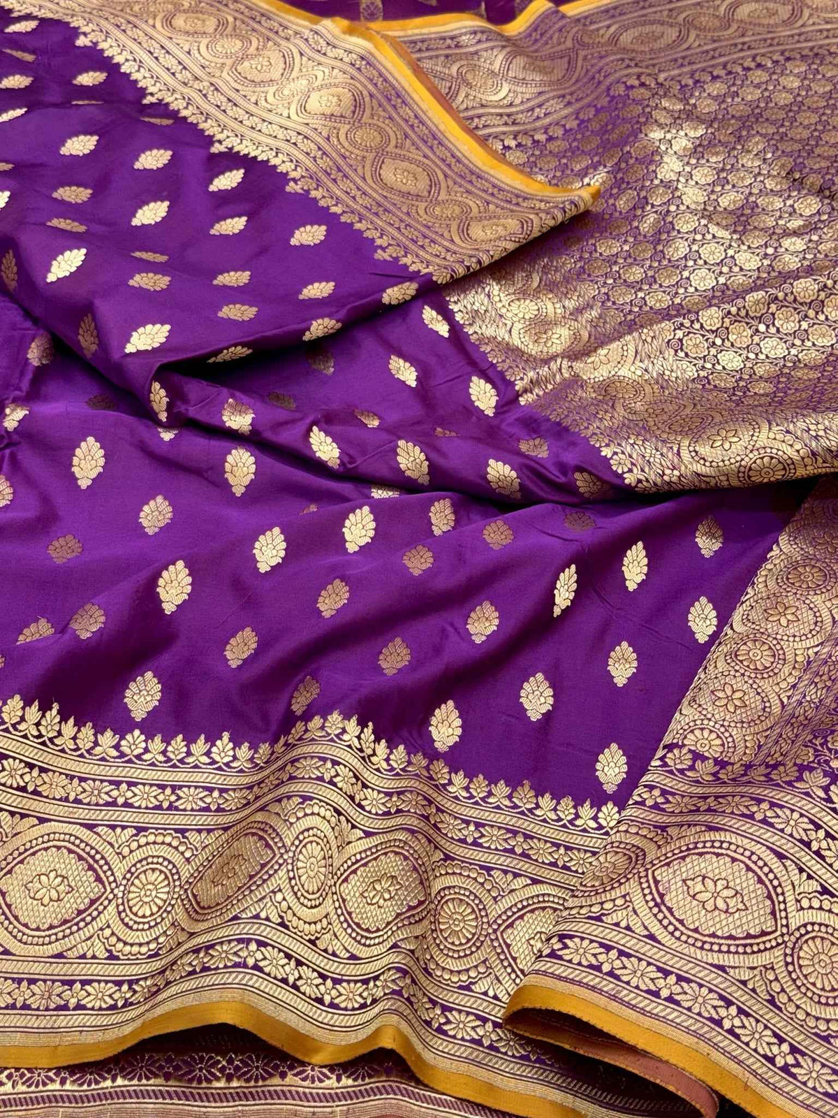 Purple Handloom Authentic Banarasi Saree - Pure Mulberry Katan Silk Banarasi Saree