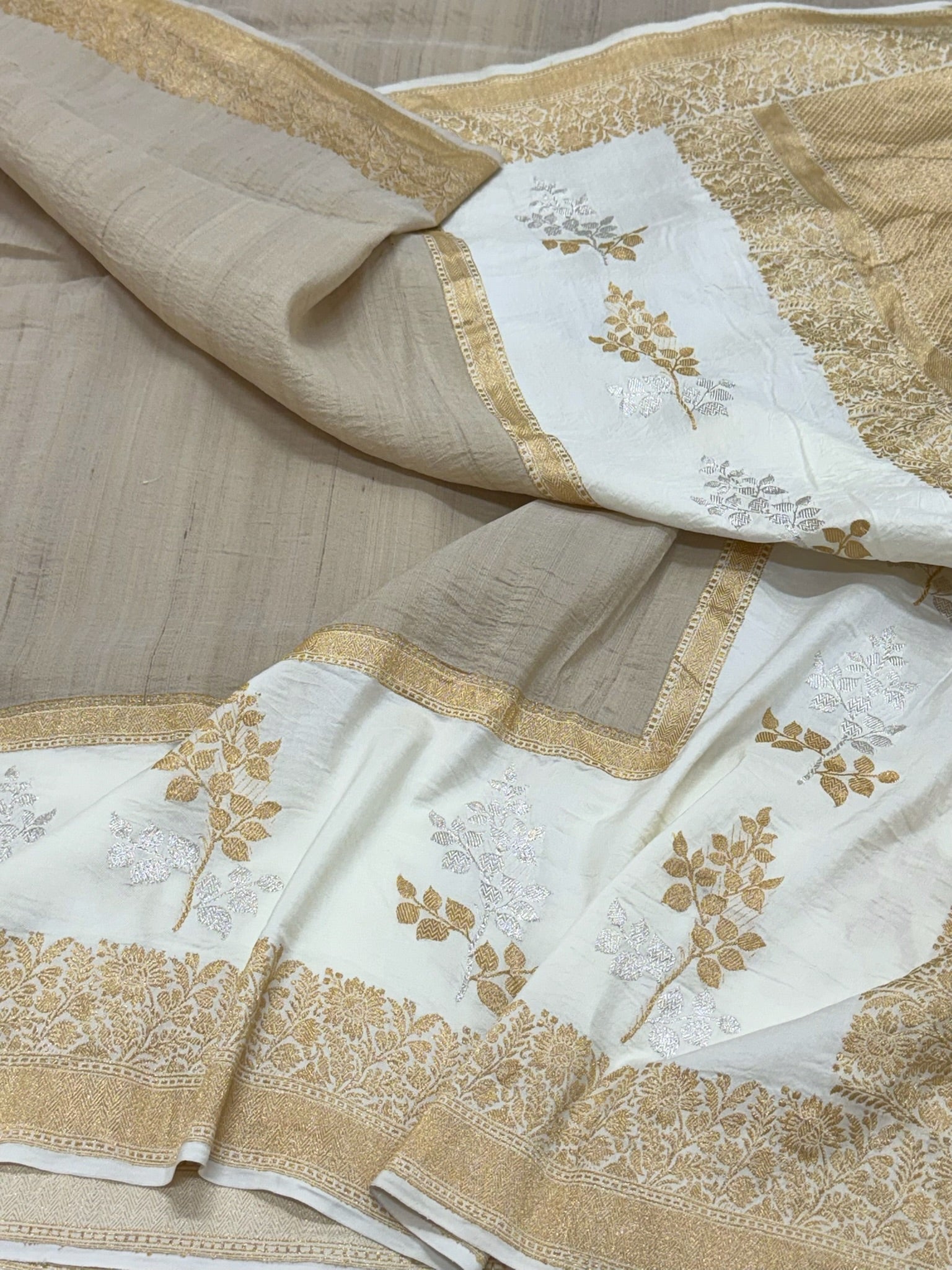 Ivory Pure Tussar Georgette Handwoven Banarasi Silk Saree