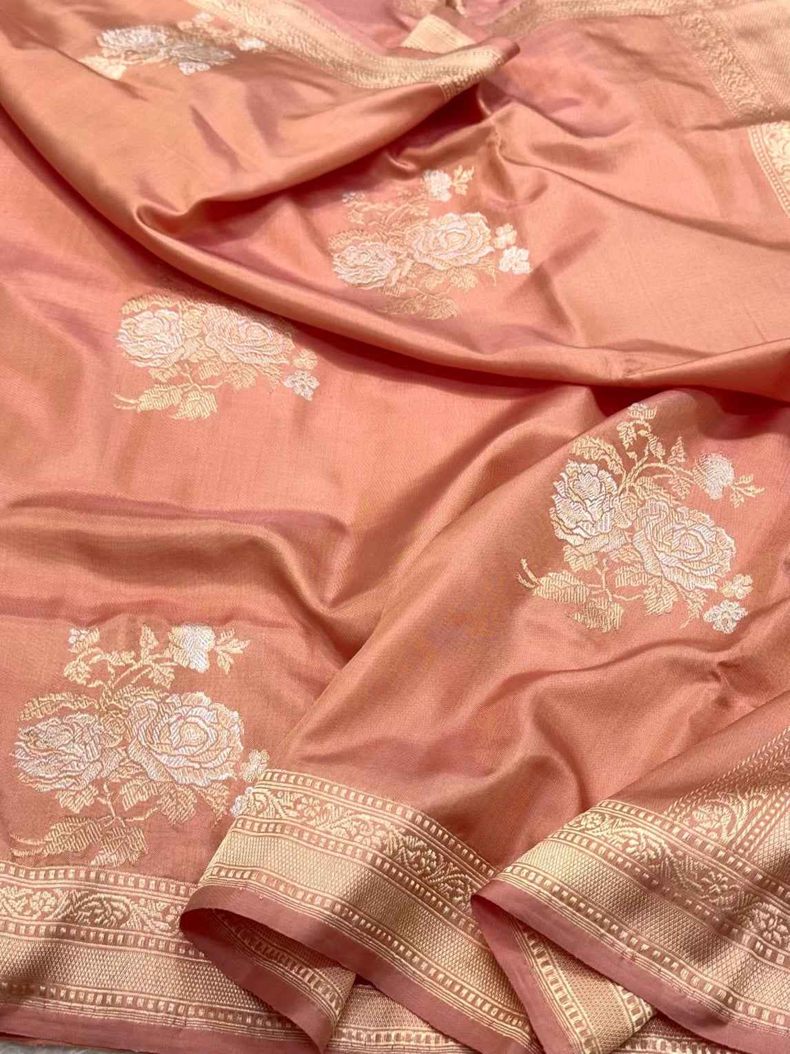 Peach Pure Mulberry Silk Saree | Kadhwa + Ektara Technique | Pure Katan Silk Handwoven Banarasi Saree