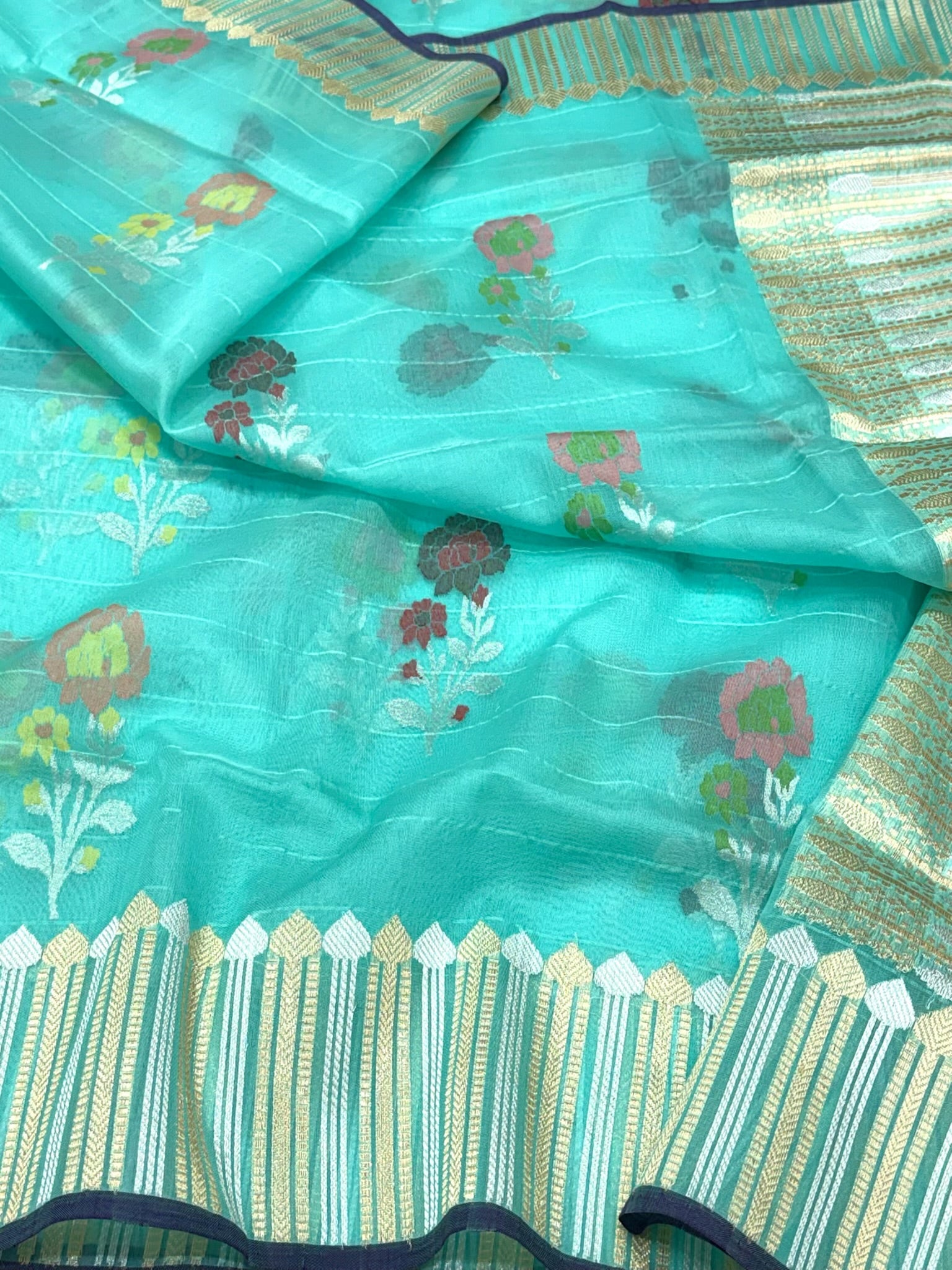 Turqoise Blue Pure Kora Organza Silk Jamdani | Ektara Kadhwa Technique | Handwoven Banarasi Saree - New Era Of Elegance