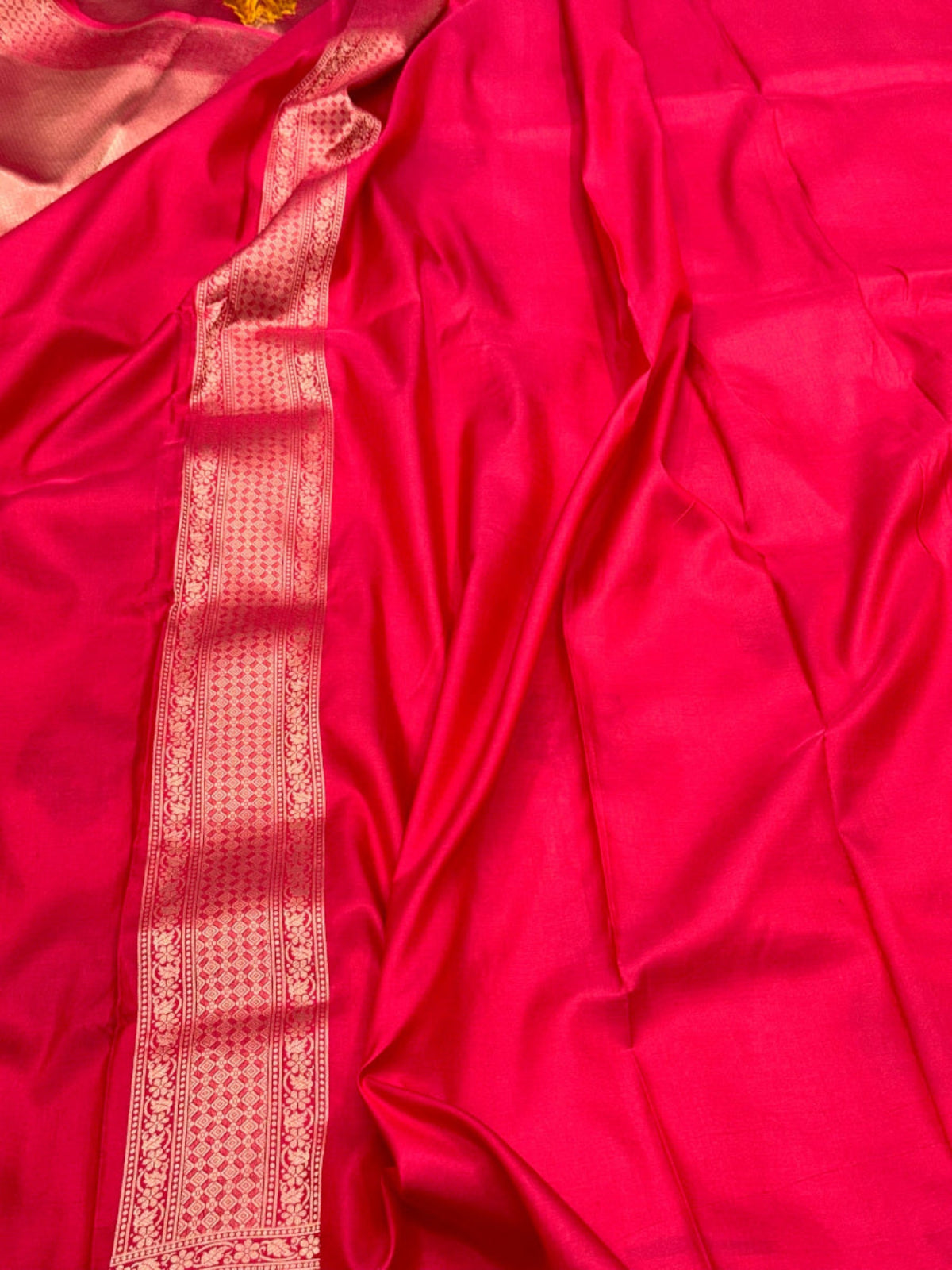 Reddish Pink Pure Katan Silk Handloom Banarasi Brocade Saree