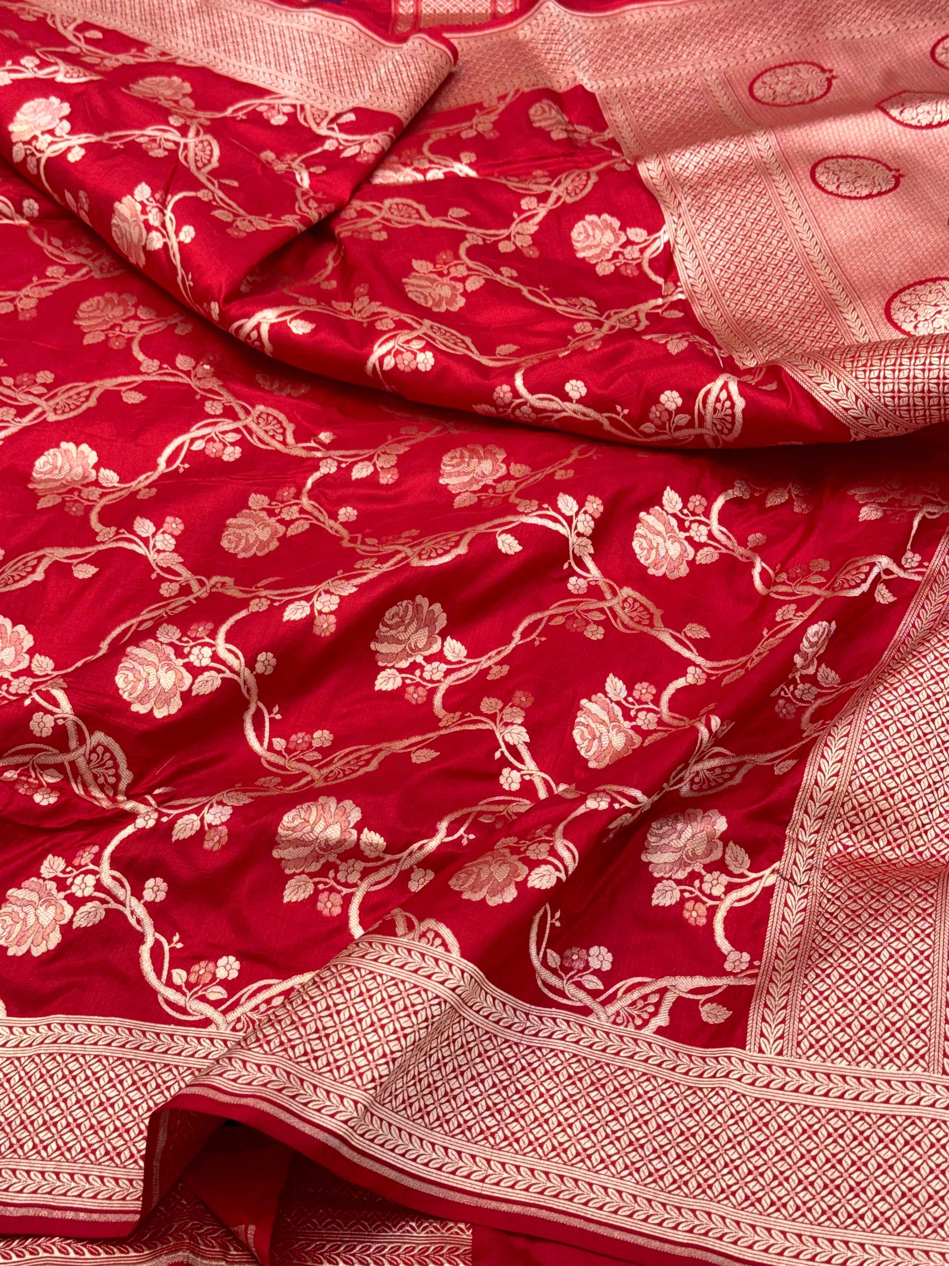 Magenta Pure Mulberry Katan Silk Handloom Banarasi Saree