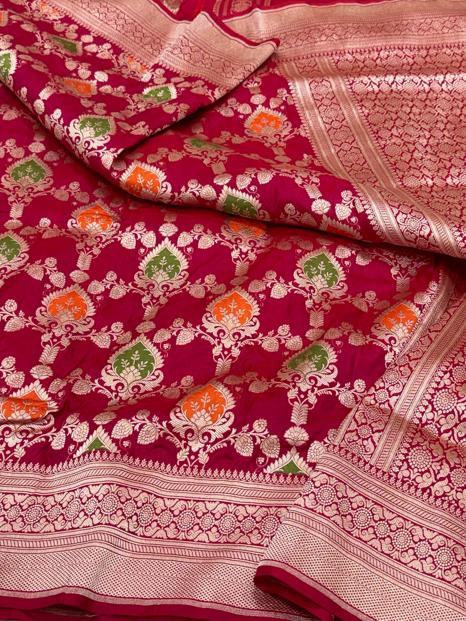 Red Pure Katan Mulberry Silk Handloom Banarasi Meenakari Saree - Modern Jaal