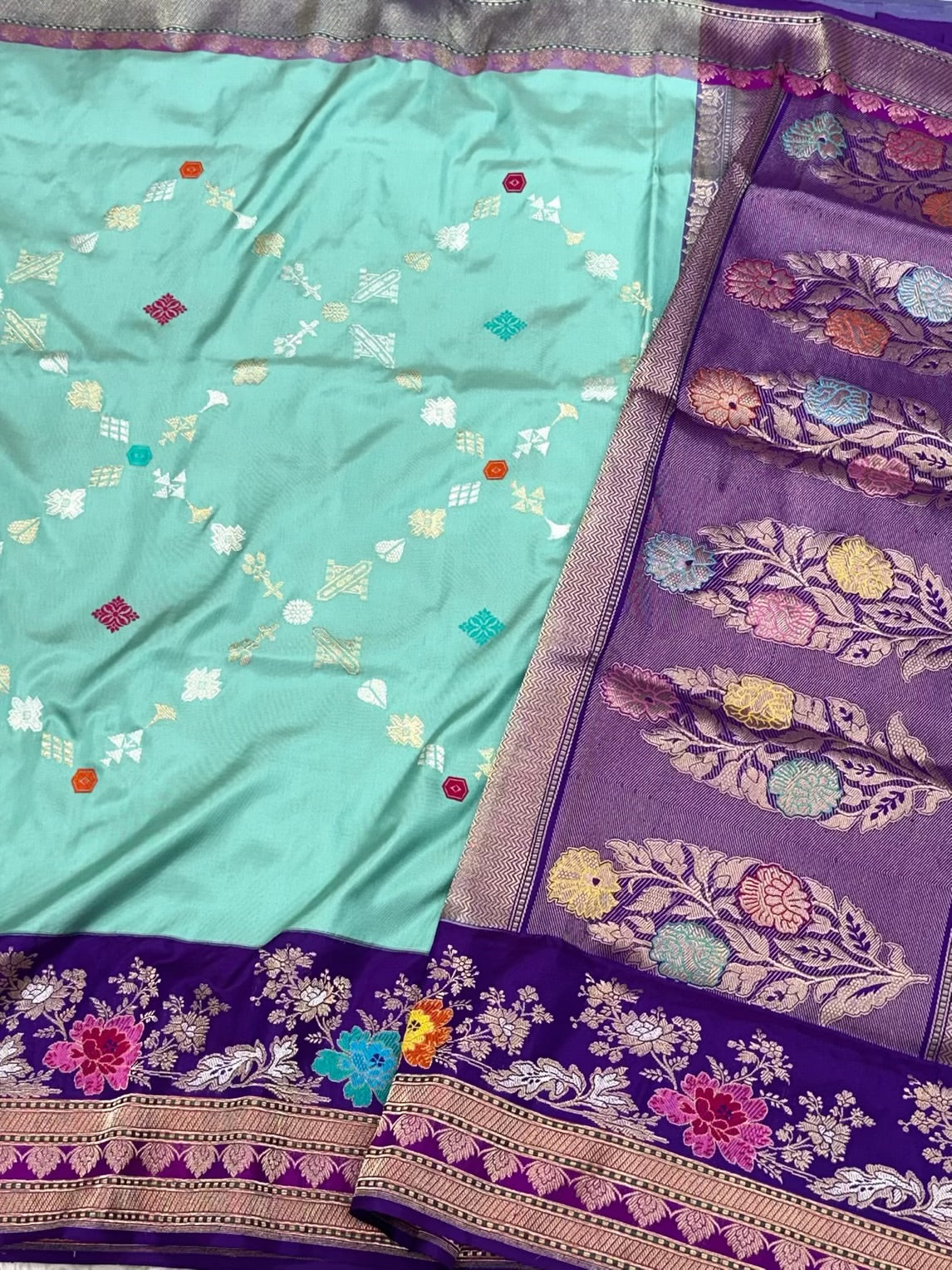 Aqua Green/Purple Pure Katan Mulberry Silk Handwoven Ektara Banarasi Silk Saree