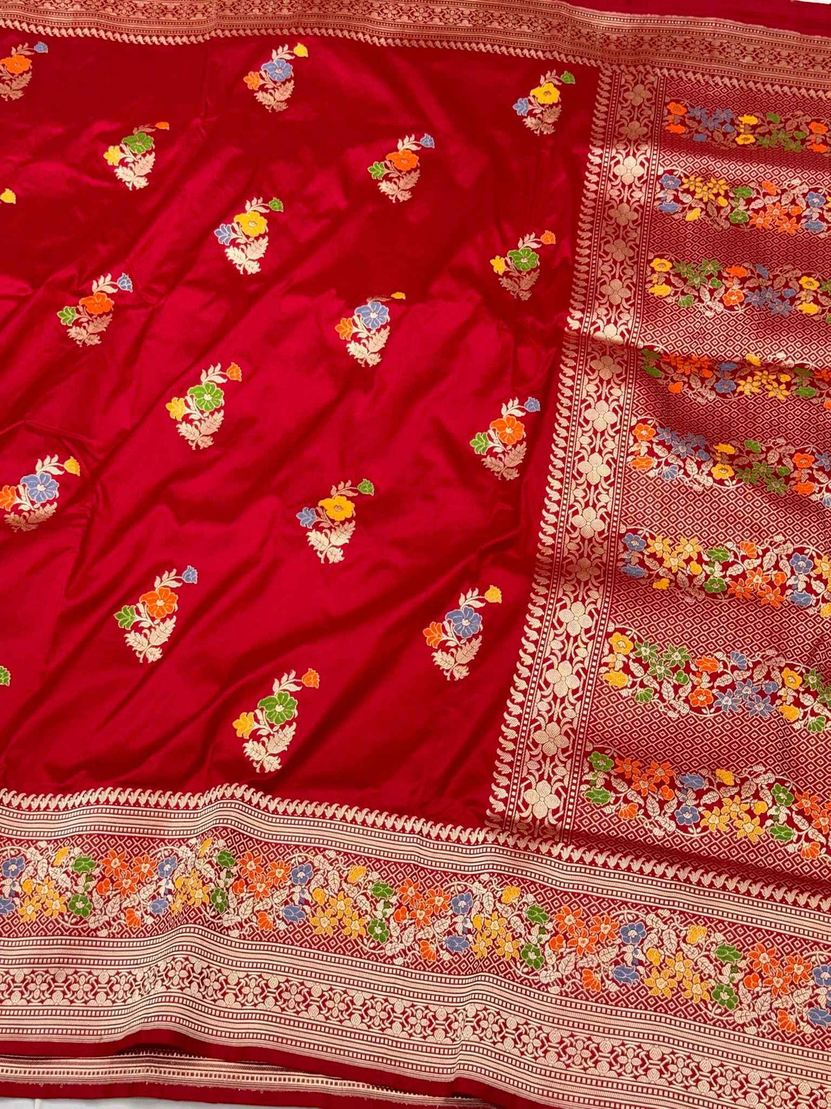 Deep Red Pure Katan Silk & Pure Mulberry Silk | Kadhwa Technique | Handwoven Banarasi Saree