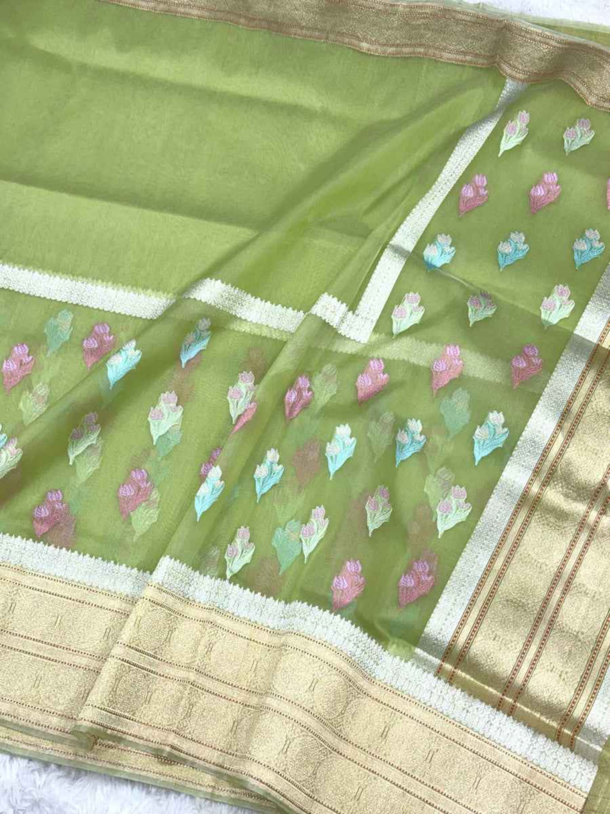 Aqua Green Pure Kora Silk & Pure Katan Silk Handwoven Banarasi Saree