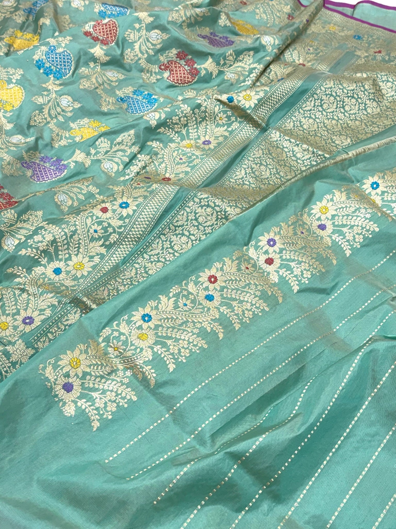 Sea Green Pure Katan Silk Handwoven Banarasi Saree |Kadhuwa Weave|